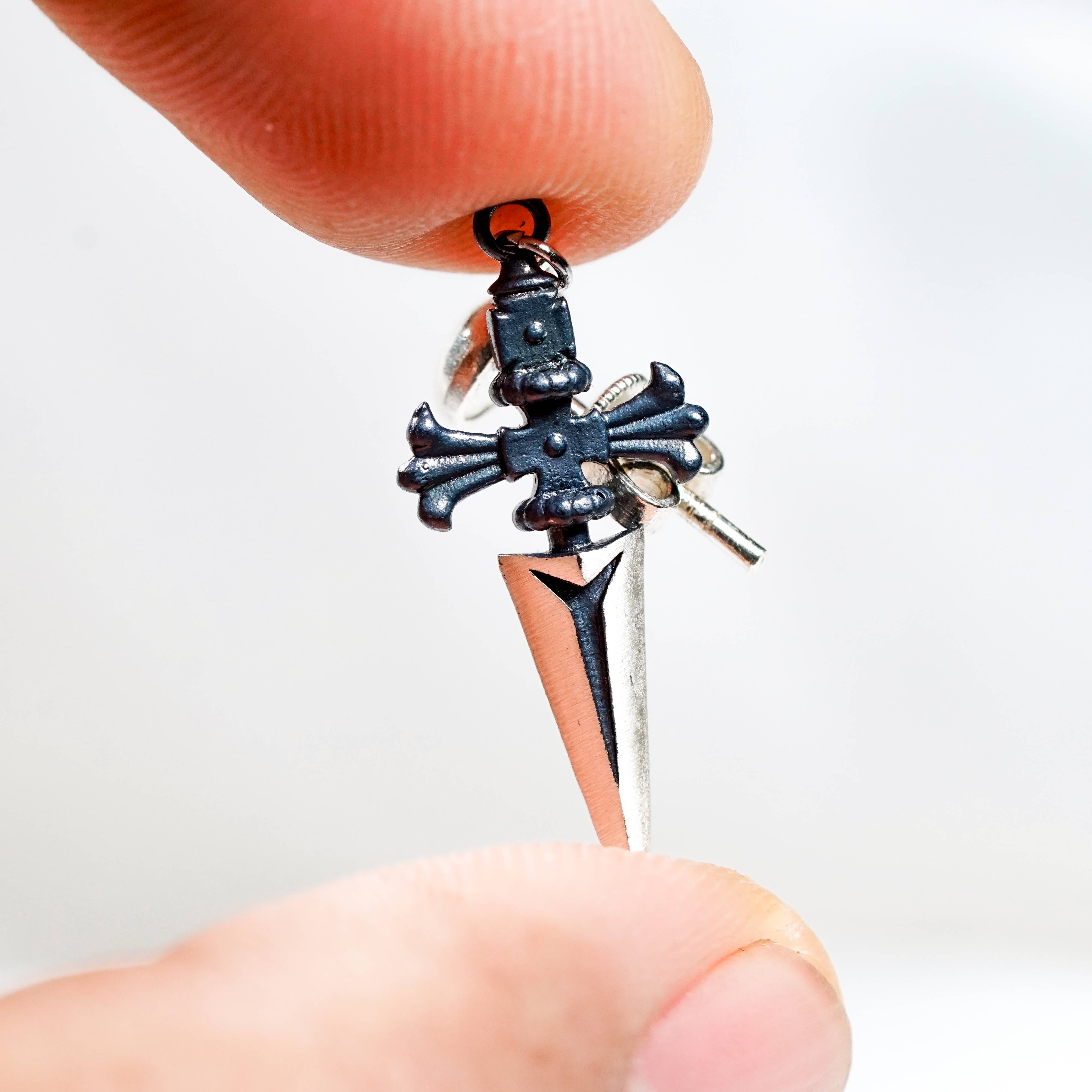 Jewelry Hunter x Hunter 950 Silver, Judgement Chain Earrings, Gothic Chain, Hunter x Hunter Jewelry, Anime Fan Gift 6 - EternaSilver DSC04510 - EternaSilver