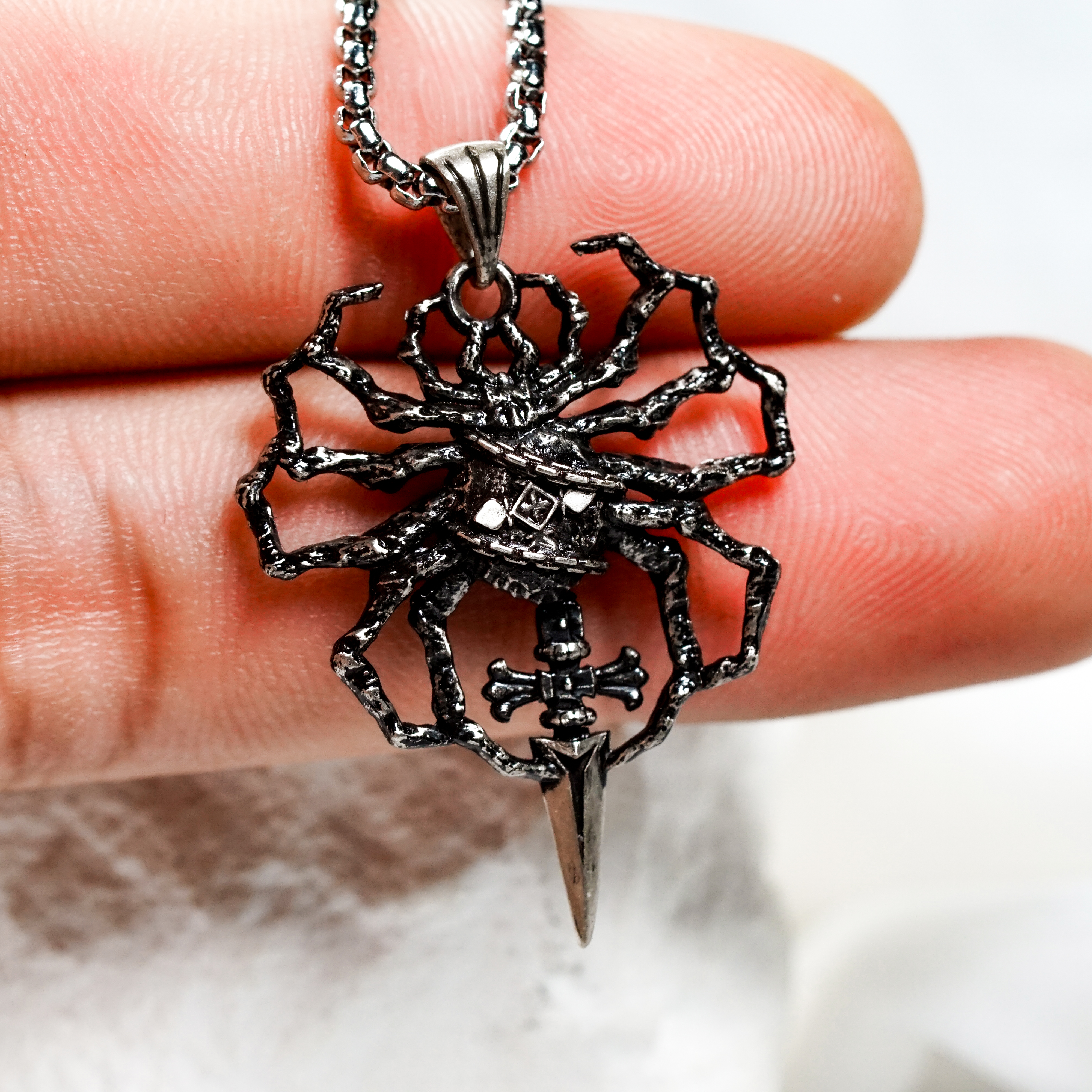 Hunter x Hunter Jewelry, Judgement Chain & Phantom Troupe Spider Necklace, Jewelry Hunter x Hunter 950 Silver, Gothic Chain, Anime Fan Gift 8 - EternaSilver DSC04517 - EternaSilver