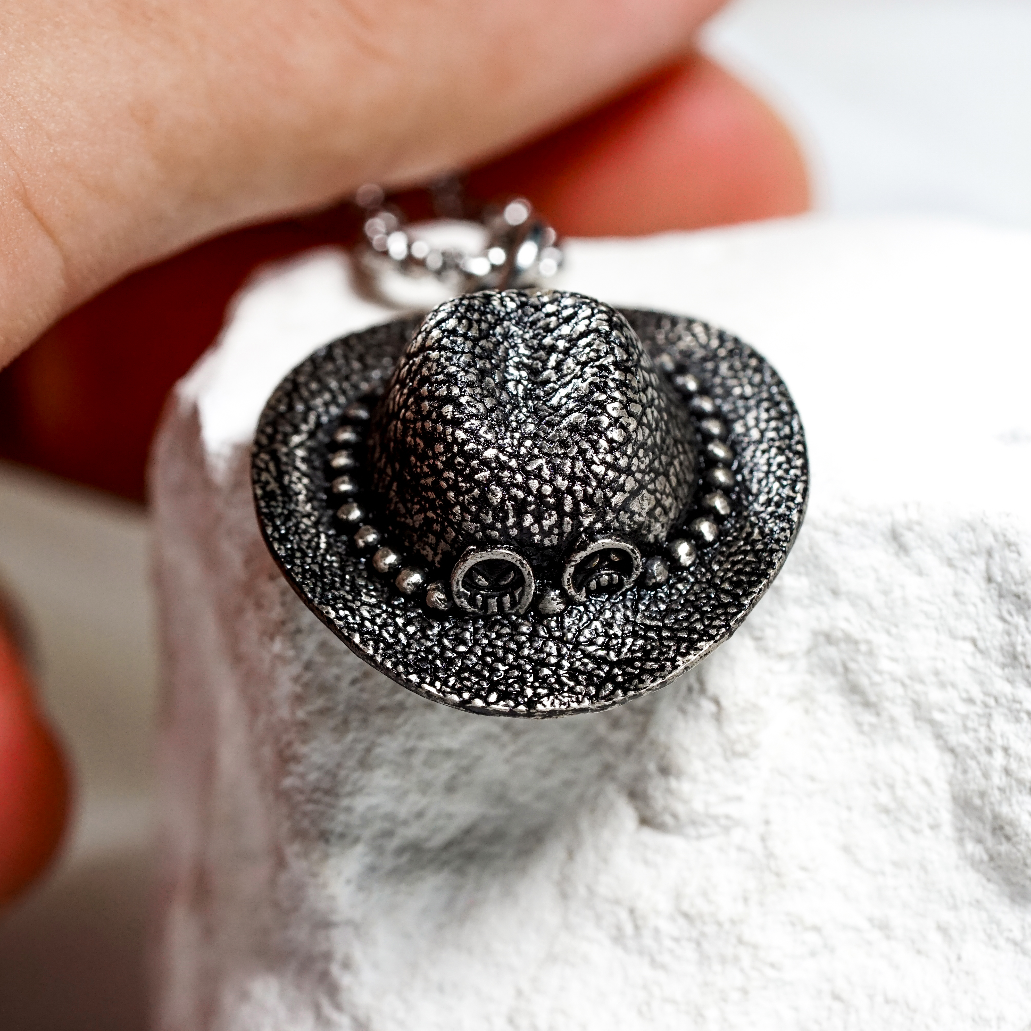 One Piece Ace's Hat Necklace, Pirates Hat Necklace, Handmade Manga-Inspired Jewelry, Perfect Gift for One Piece Fans 5 - EternaSilver DSC04532 - EternaSilver