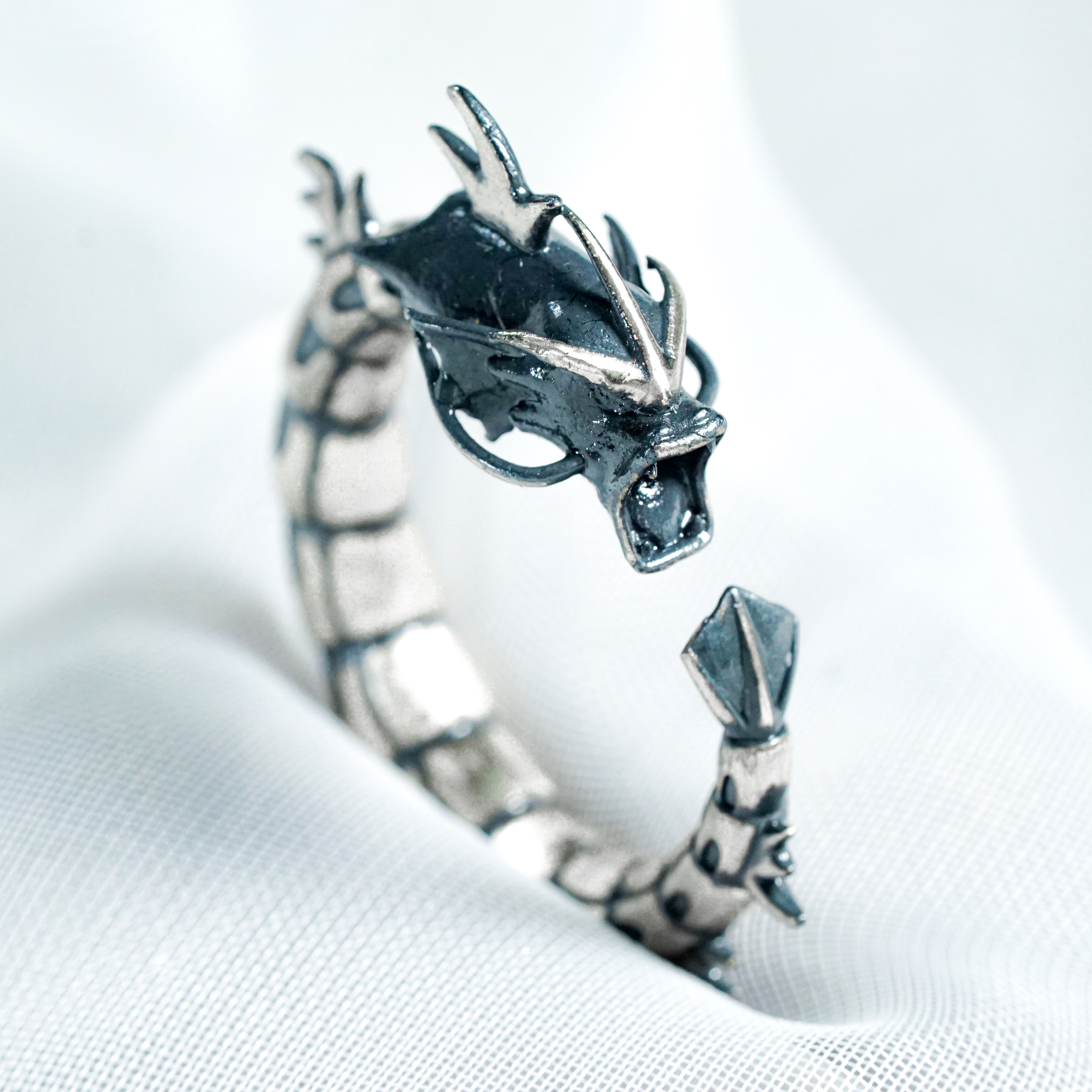 Pokemon Gyarados Wrapped Custom Ring Handmade, Gyarados Silver 950 Silver Ring Handmade, Pokemon Ring Jewelry, Gyarados Ring 4 - EternaSilver DSC04698 - EternaSilver