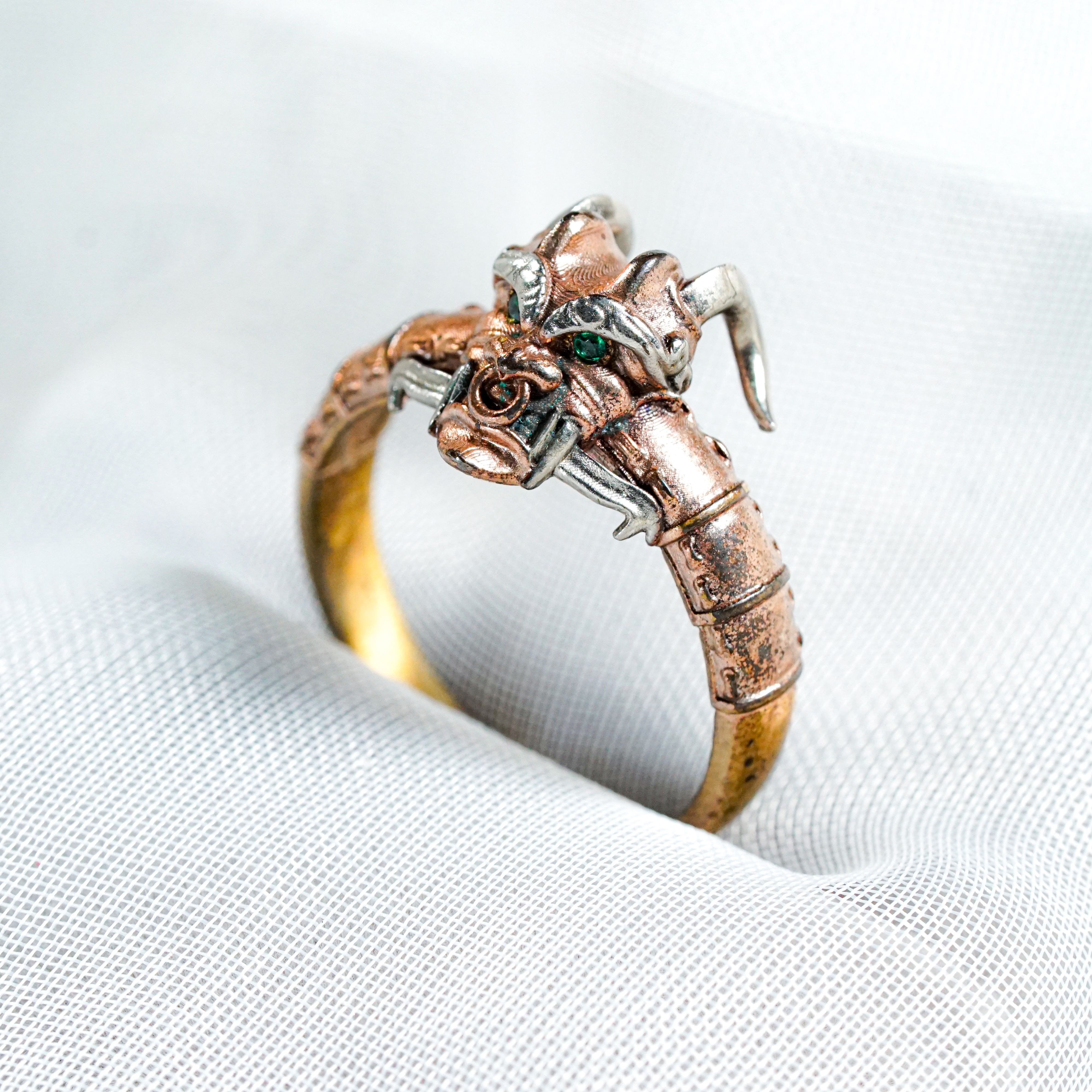 Valorant Oni Skin Jewelry, Oni Mask Ring, Handmade Sterling Gold Plated 14k/Silver 950, Unisex Signet Ring, Fantasy Fanart Jewelry 3 - EternaSilver DSC04705 - EternaSilver