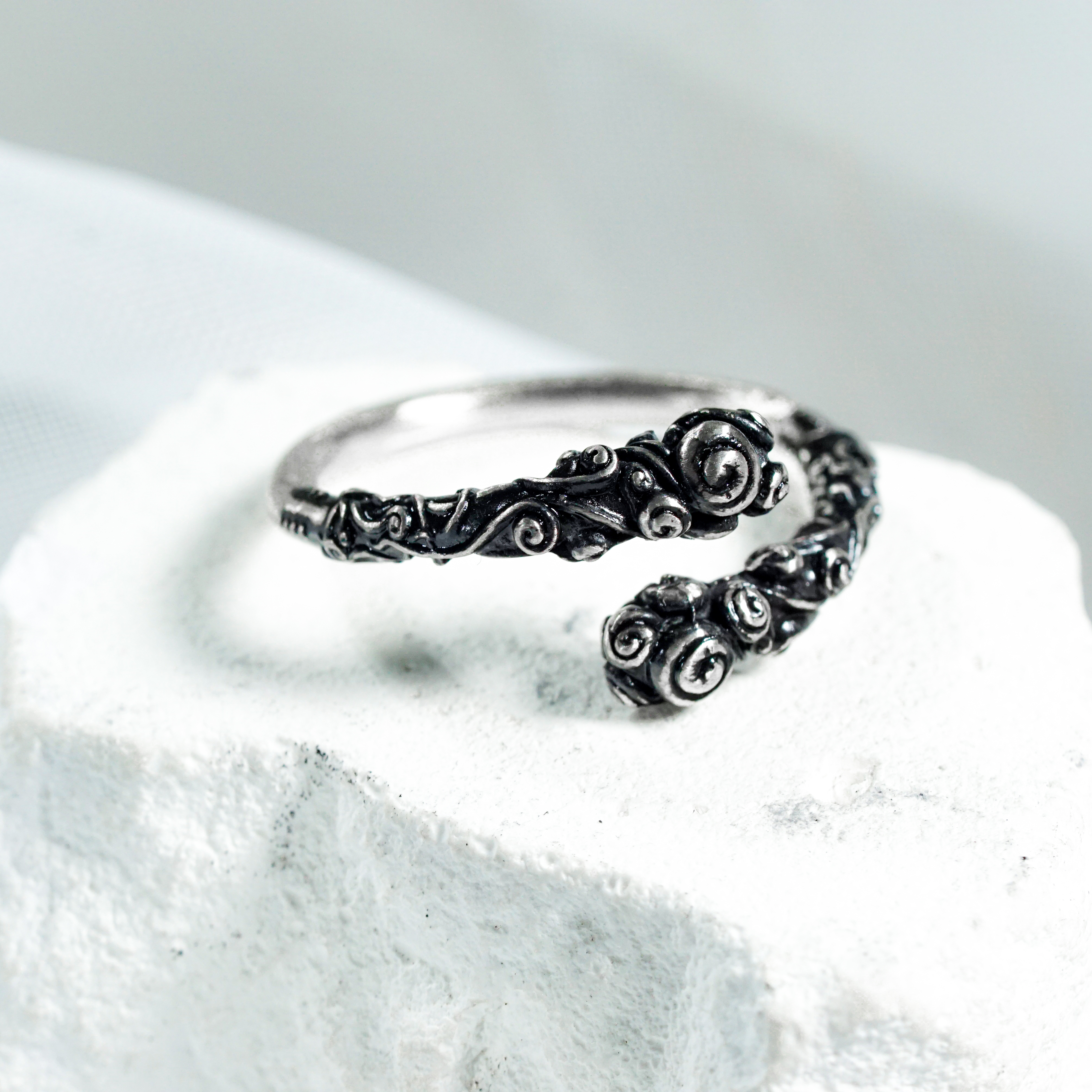 Black Myth Wukong Bar Ring, Handmade Silver Monkey King Bar Custom Ring, Perfect Gift for Wukong and Chinese Mythology Fans 4 - EternaSilver DSC04733 - EternaSilver