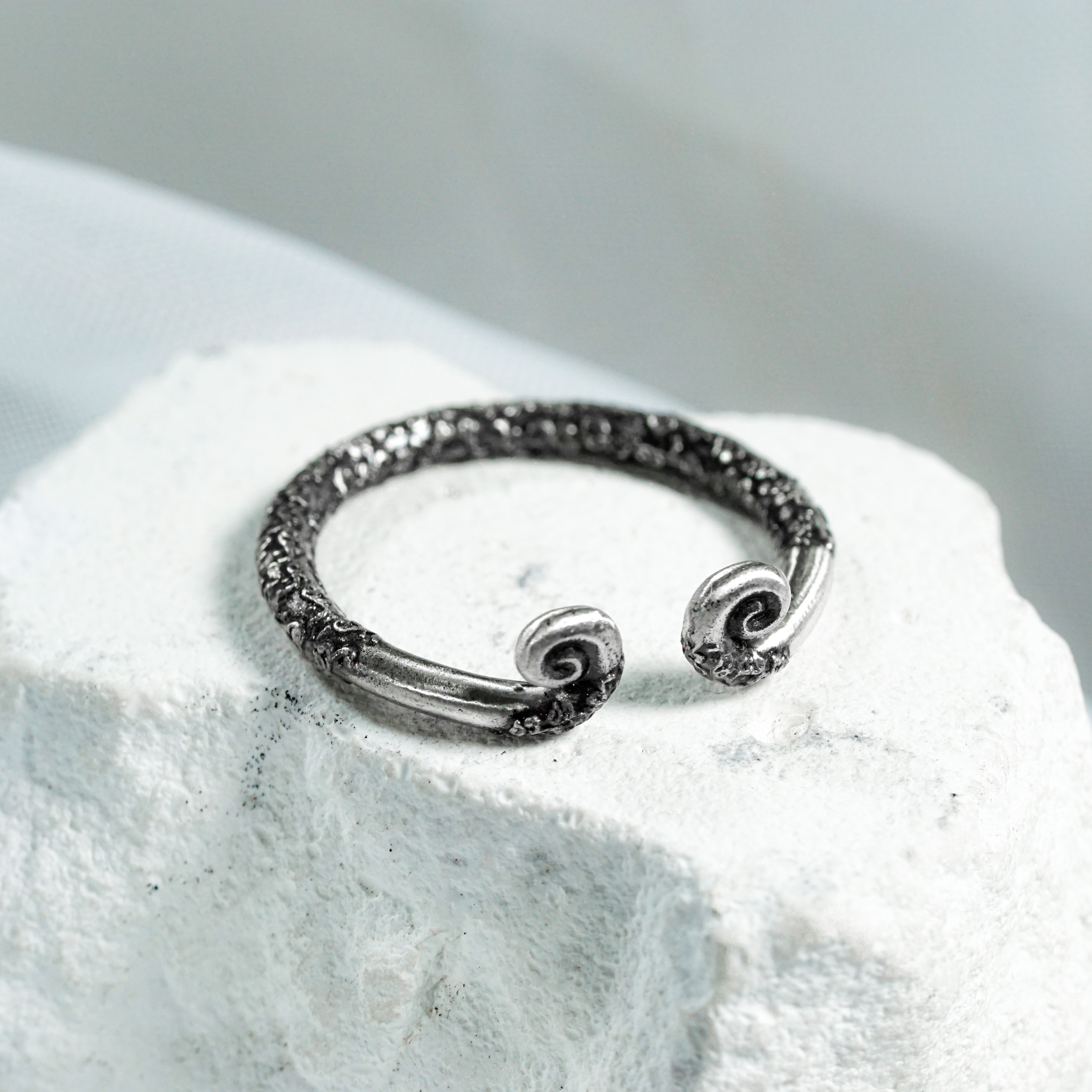 Black Myth Wukong Jewelry, Fanmade Silver 950/ 14K Gold Plated Black Myth Wukong Custom Ring, Sun Wukong Signet Ring, Handmade Monkey King Ring 8 - EternaSilver DSC04734 - EternaSilver