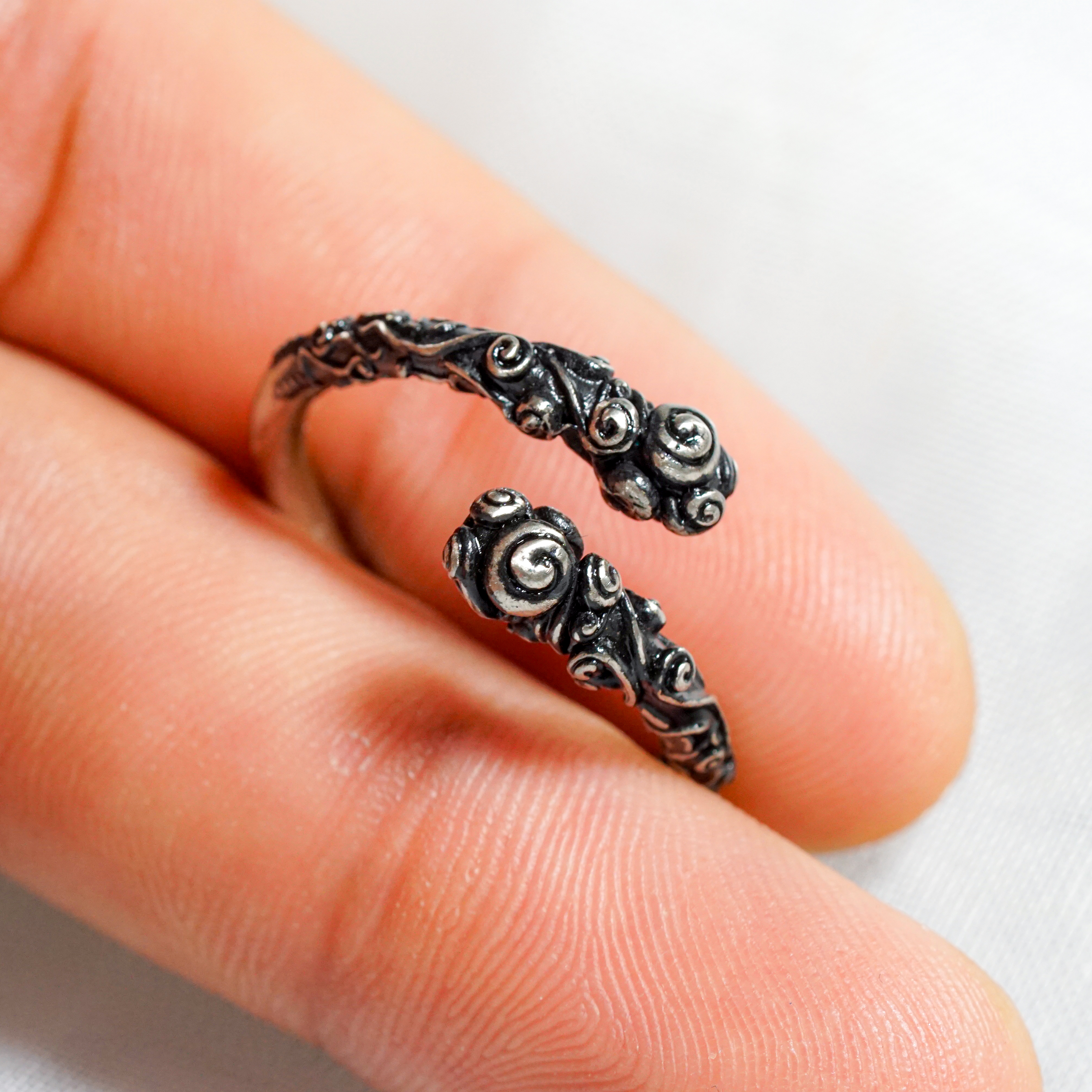 Black Myth Wukong Bar Ring, Handmade Silver Monkey King Bar Custom Ring, Perfect Gift for Wukong and Chinese Mythology Fans 7 - EternaSilver DSC04784 - EternaSilver