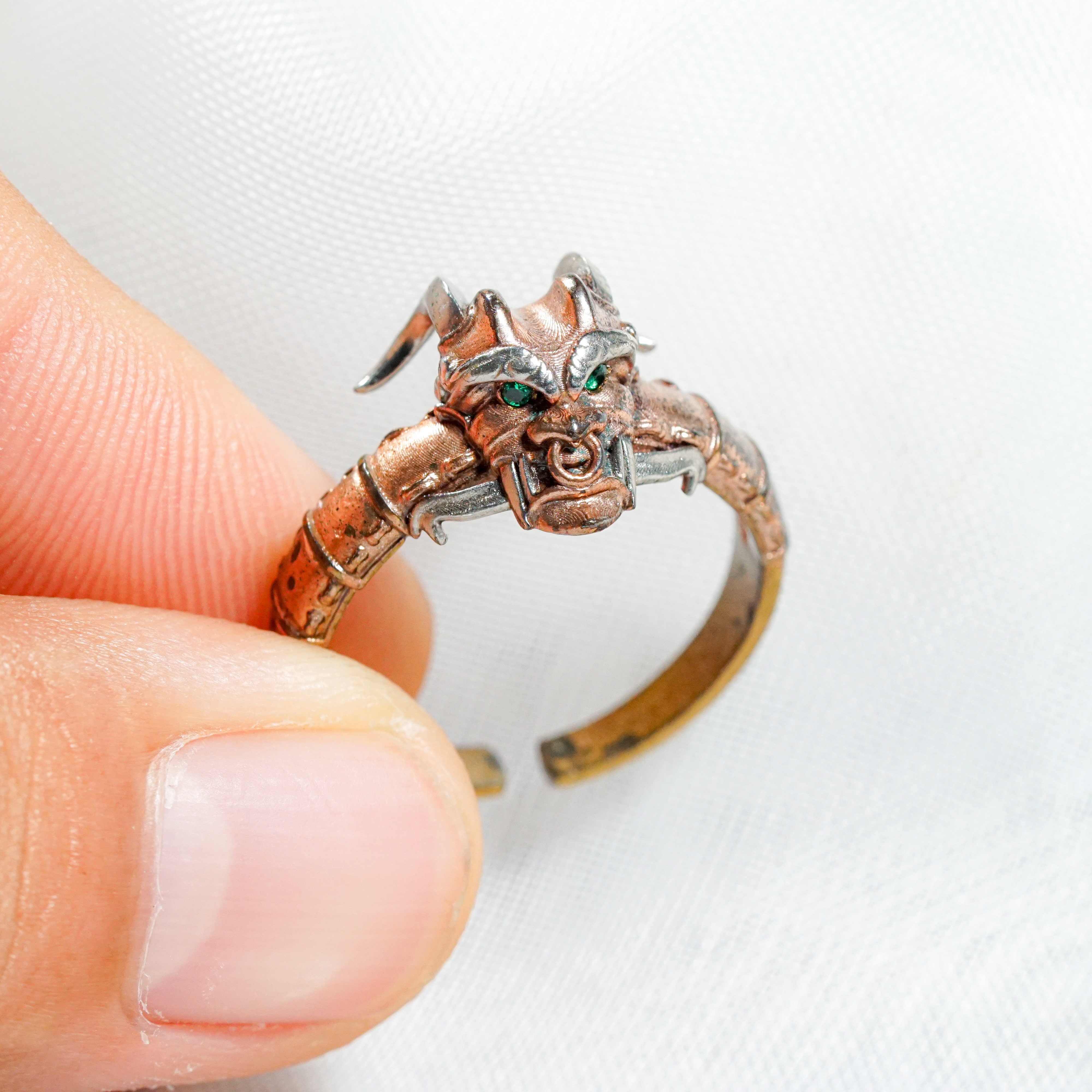 Valorant Oni Skin Jewelry, Oni Mask Ring, Handmade Sterling Gold Plated 14k/Silver 950, Unisex Signet Ring, Fantasy Fanart Jewelry 5 - EternaSilver DSC04791 - EternaSilver