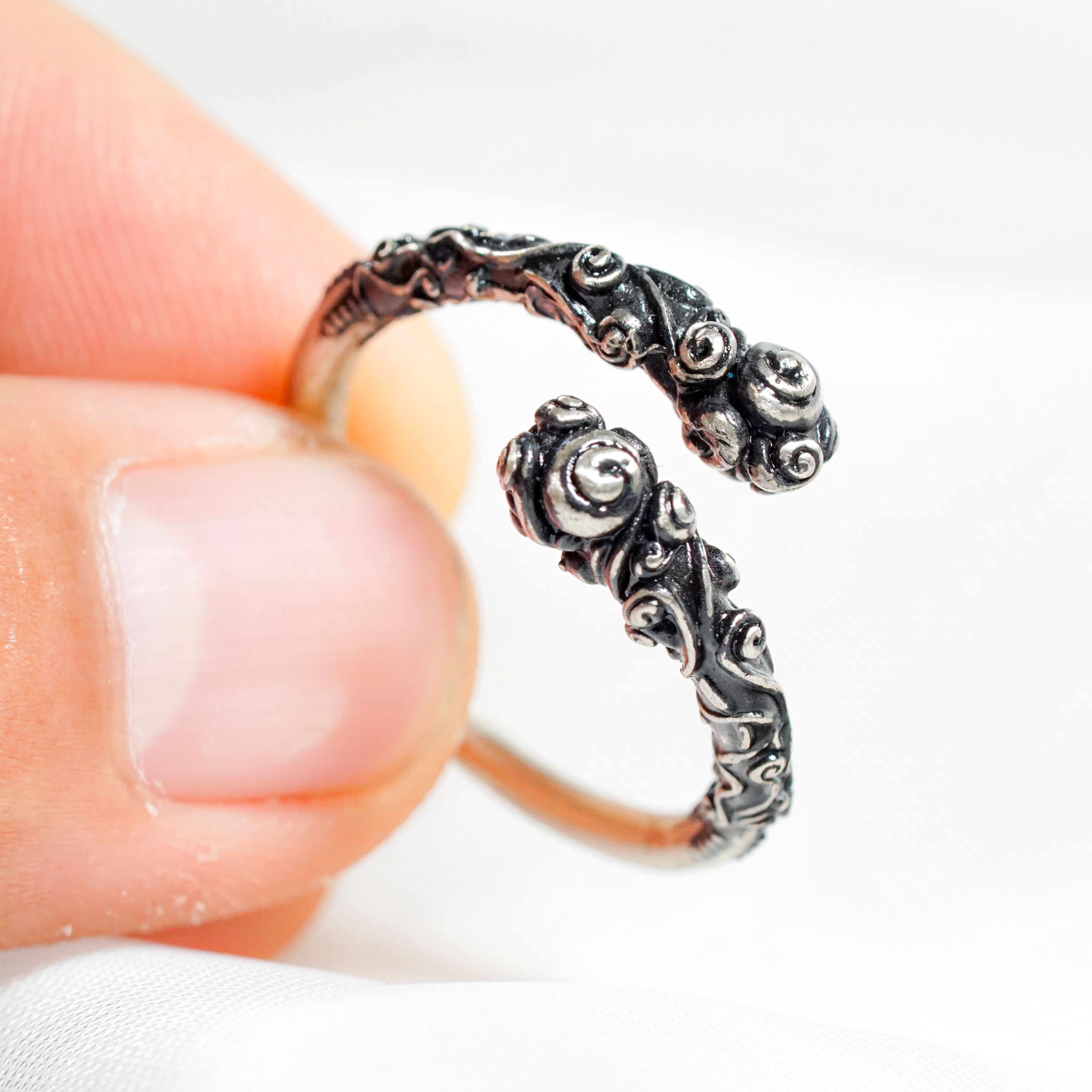 Black Myth Wukong Bar Ring, Handmade Silver Monkey King Bar Custom Ring, Perfect Gift for Wukong and Chinese Mythology Fans 8 - EternaSilver DSC04813 - EternaSilver