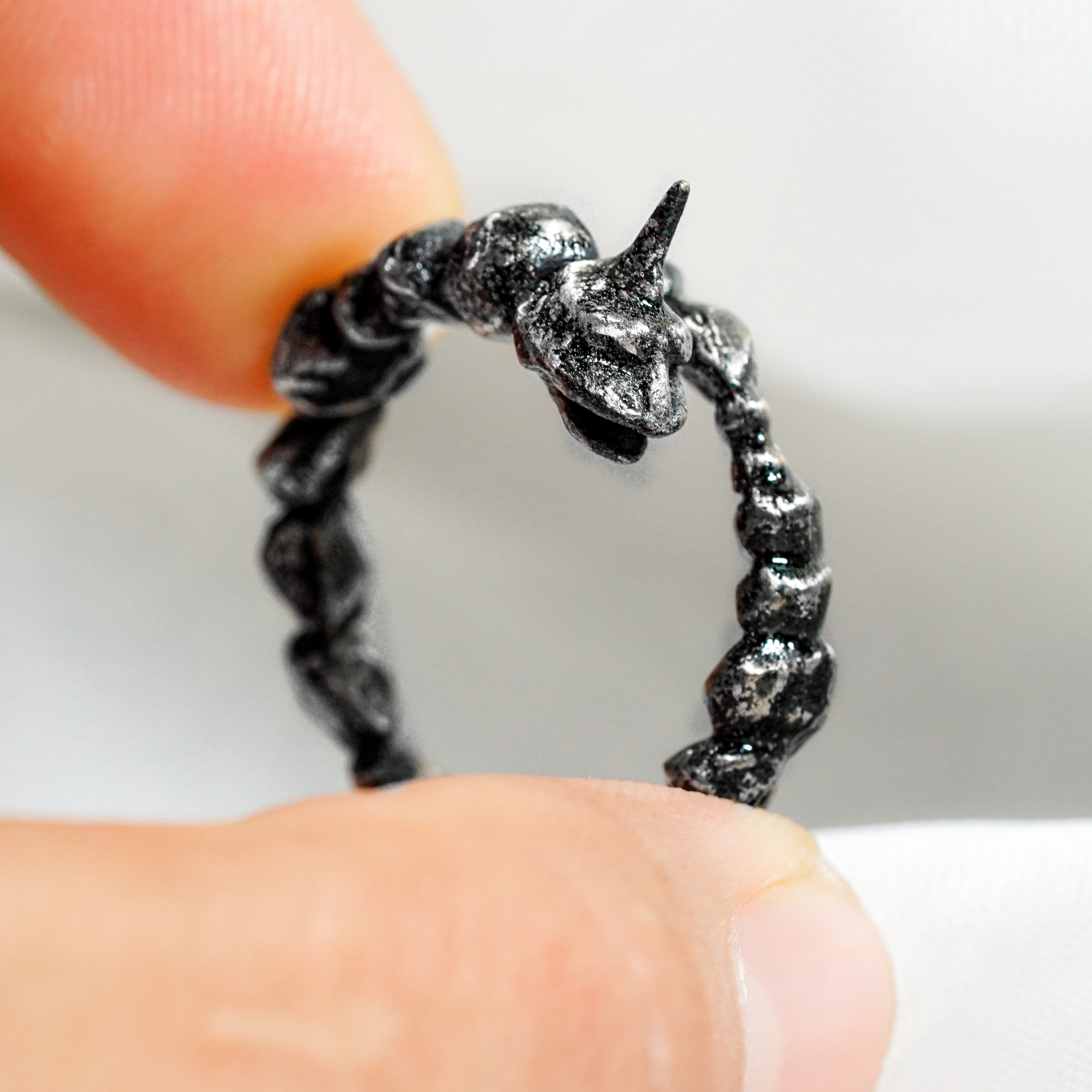 Pokemon Onix Wrapped Custom Ring Handmade, Onix Silver 950 Silver Ring Handmade, Pokemon Ring Jewelry, Onix Ring 8 - EternaSilver DSC04824 - EternaSilver