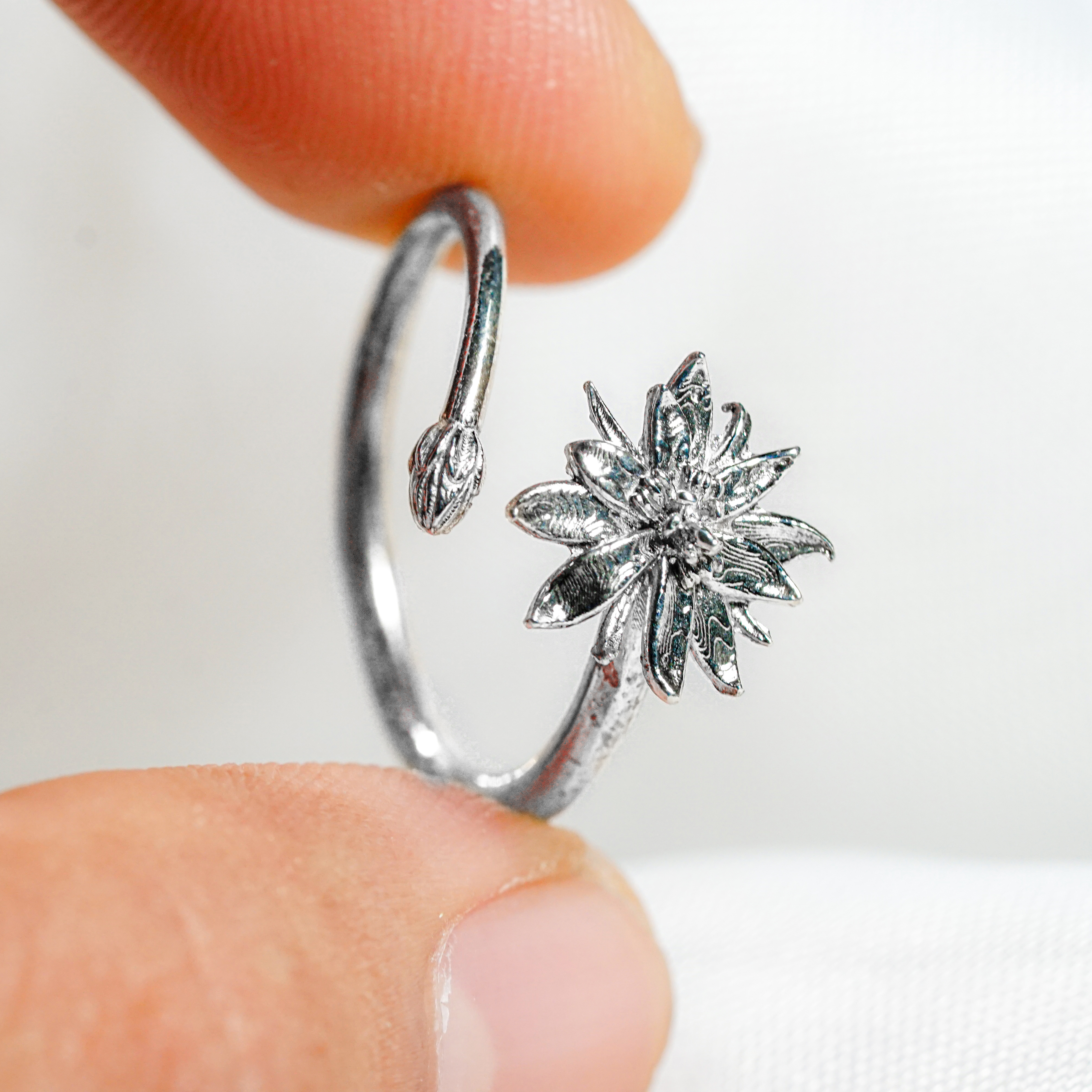 Final Fantasy XVI Wyvern Tail Ring, Dion Lesage Handmade Silver 950, FFXVI Ring, Final Fantasy Jewelry 9 - EternaSilver DSC04835 - EternaSilver