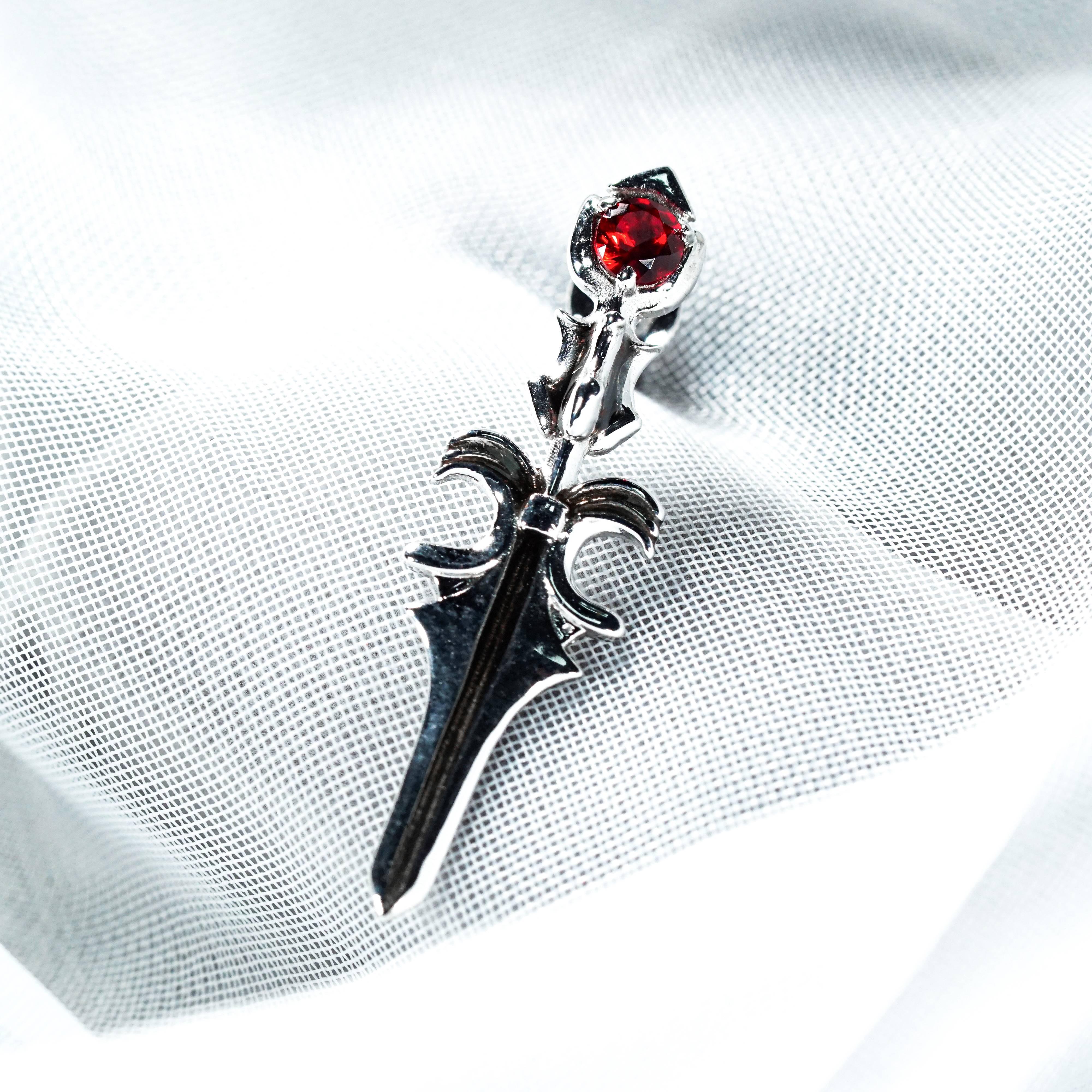 Final Fantasy XVI Dion Lesage Earring, Handmade Silver 950, FFXVI Jewelry for Fans 4 - EternaSilver DSC05623 - EternaSilver