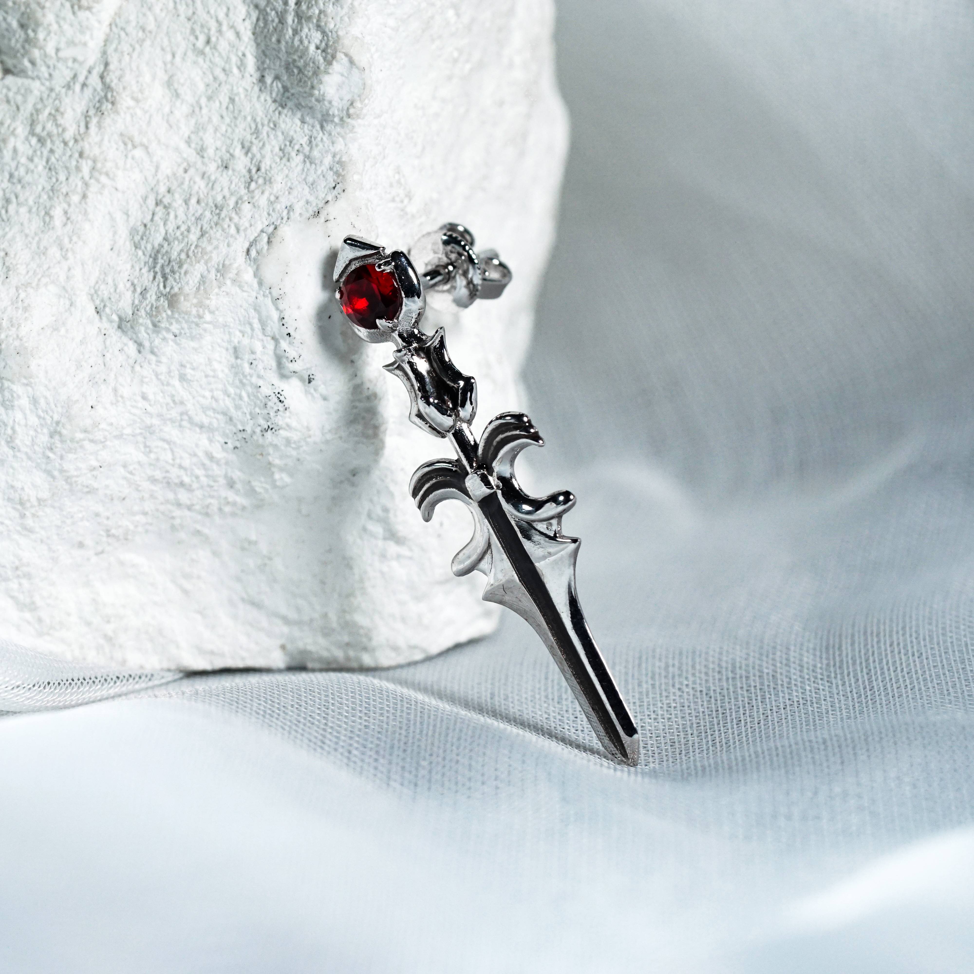 Final Fantasy XVI Dion Lesage Earring, Handmade Silver 950, FFXVI Jewelry for Fans 8 - EternaSilver DSC05651 - EternaSilver