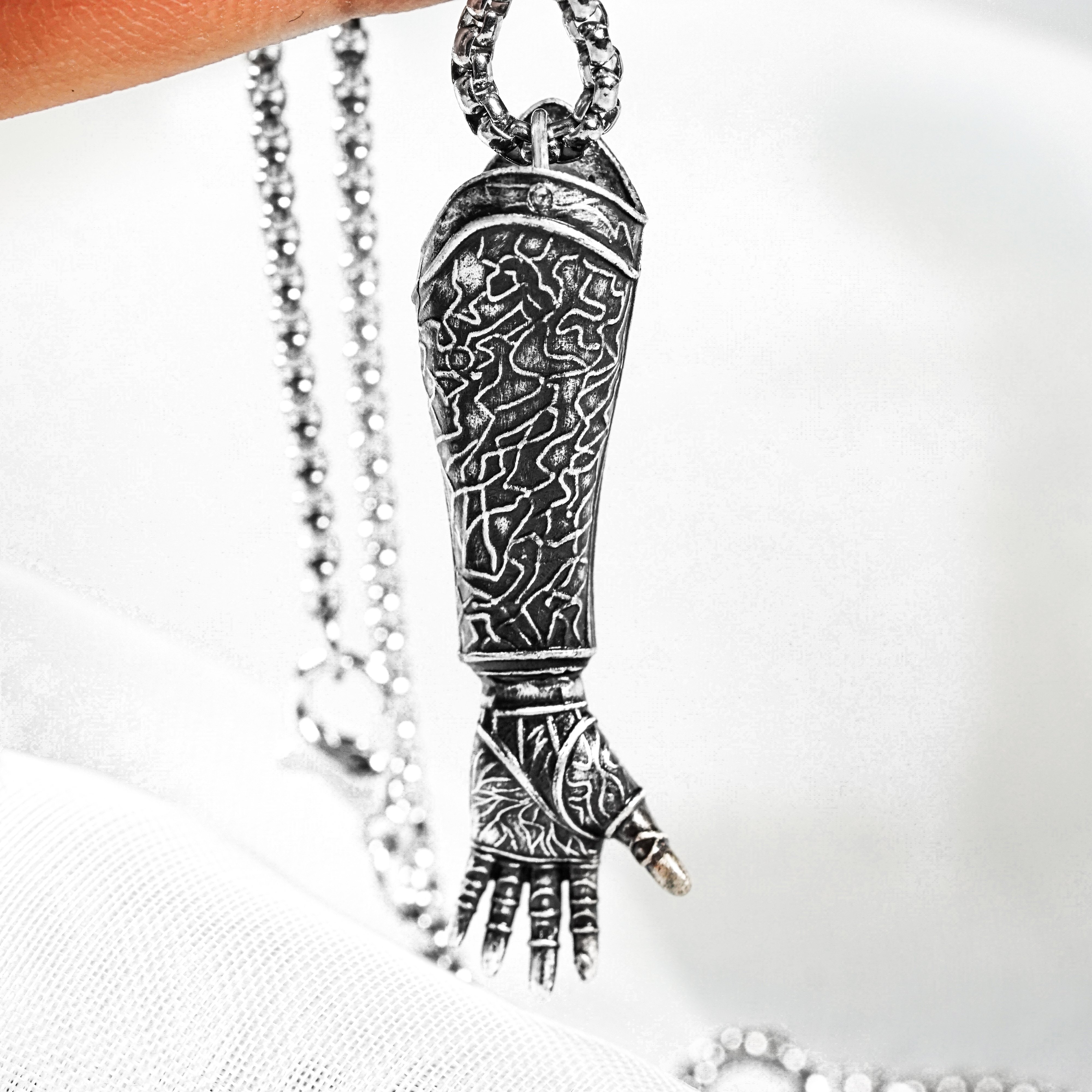 Clair Obscur: Expedition 33 Jewelry, Gustave's Arm Pendant Necklace, Handmade Silver 950 Pendant, Gustave Lumina Converter 11 - EternaSilver DSC05735 - EternaSilver
