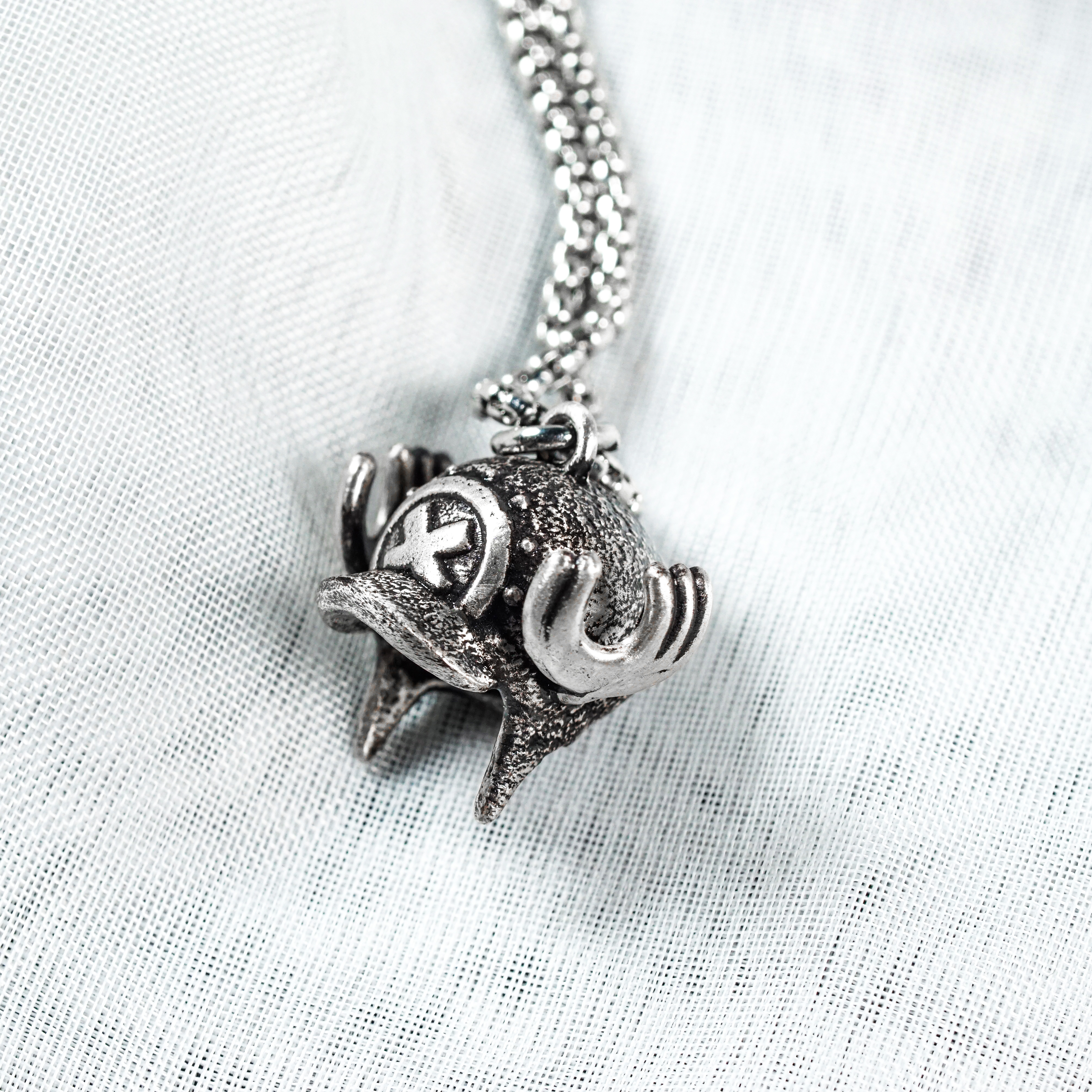 One Piece Chopper's Hat necklace, Fanmade Reindeer Hat Pendant Necklace, Handmade Silver Fantasy Jewelry, Inspired by Tony Tony Chopper, Gift for Gamers & Collectors 4 - EternaSilver DSC05743 - EternaSilver