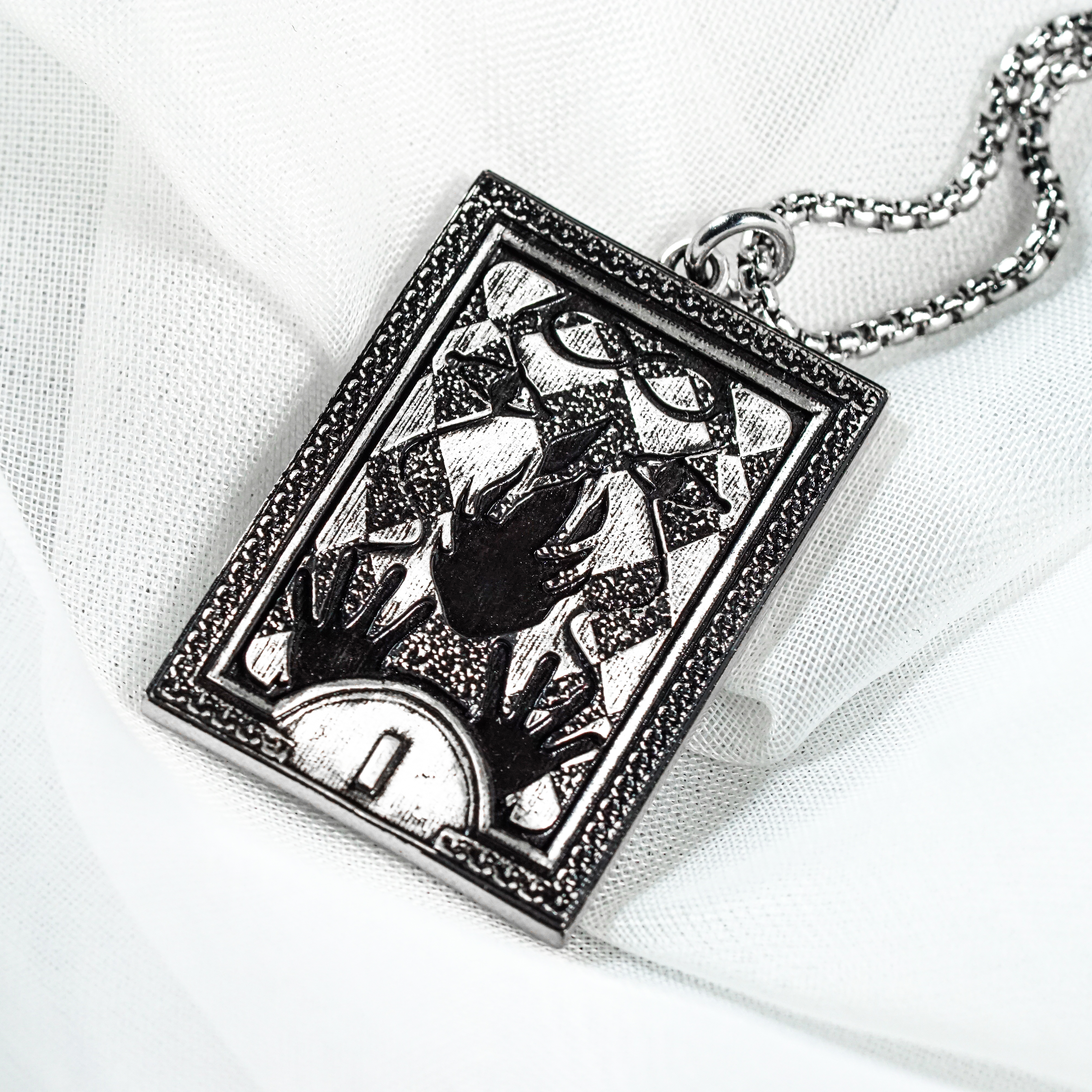 Persona 3 Arcana Card Pendant Necklace Set, The Fool, Magician, Priestess & Empress Card, 950 Silver, Persona gift, Persona Cosplay 9 - EternaSilver DSC05754 - EternaSilver