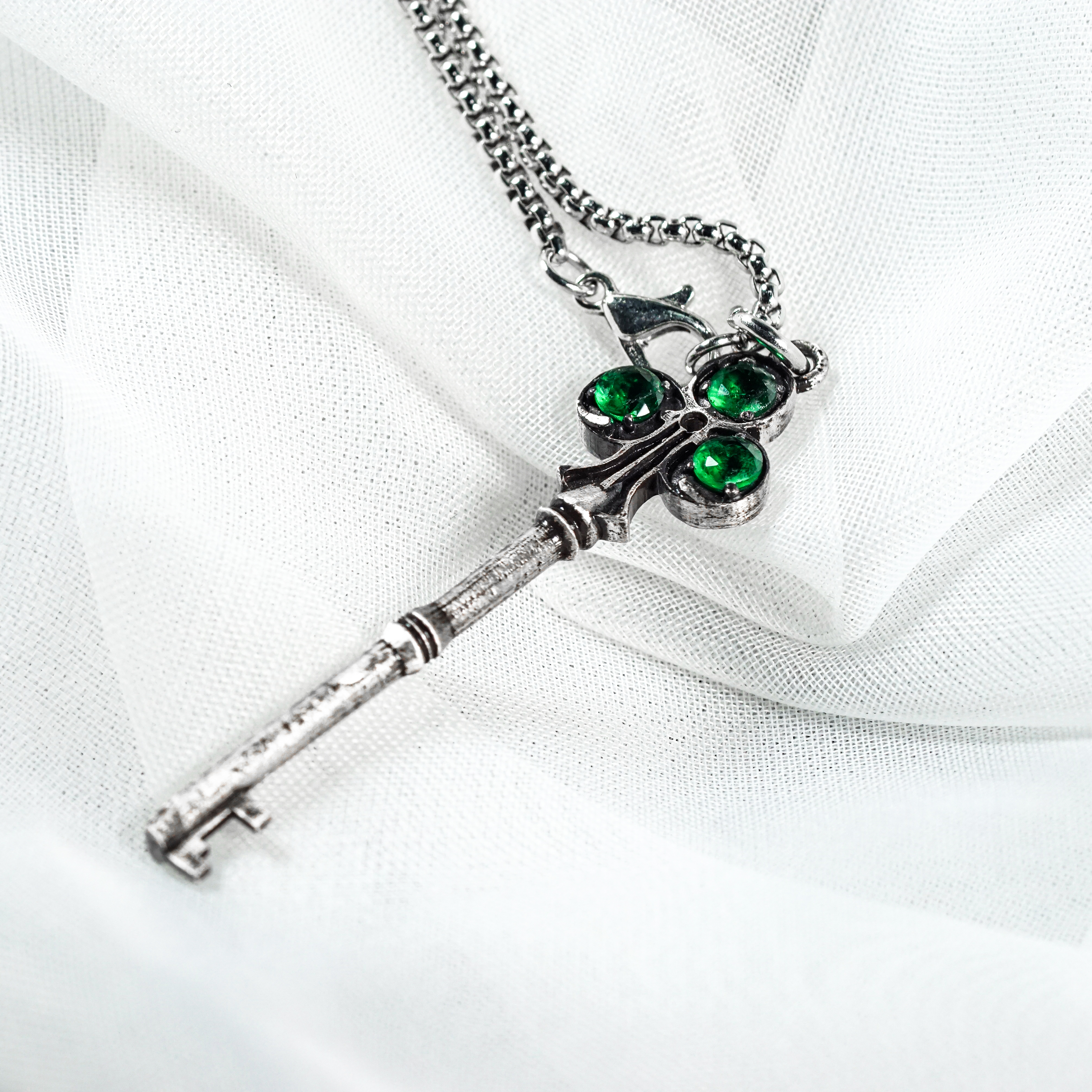 Resident Evil 2 Remake Precinct Key Pendant Necklace Set, 950 Sterling Silver Club, Diamond, Spade & Heart Keys with Gemstones 6 - EternaSilver DSC05758 - EternaSilver