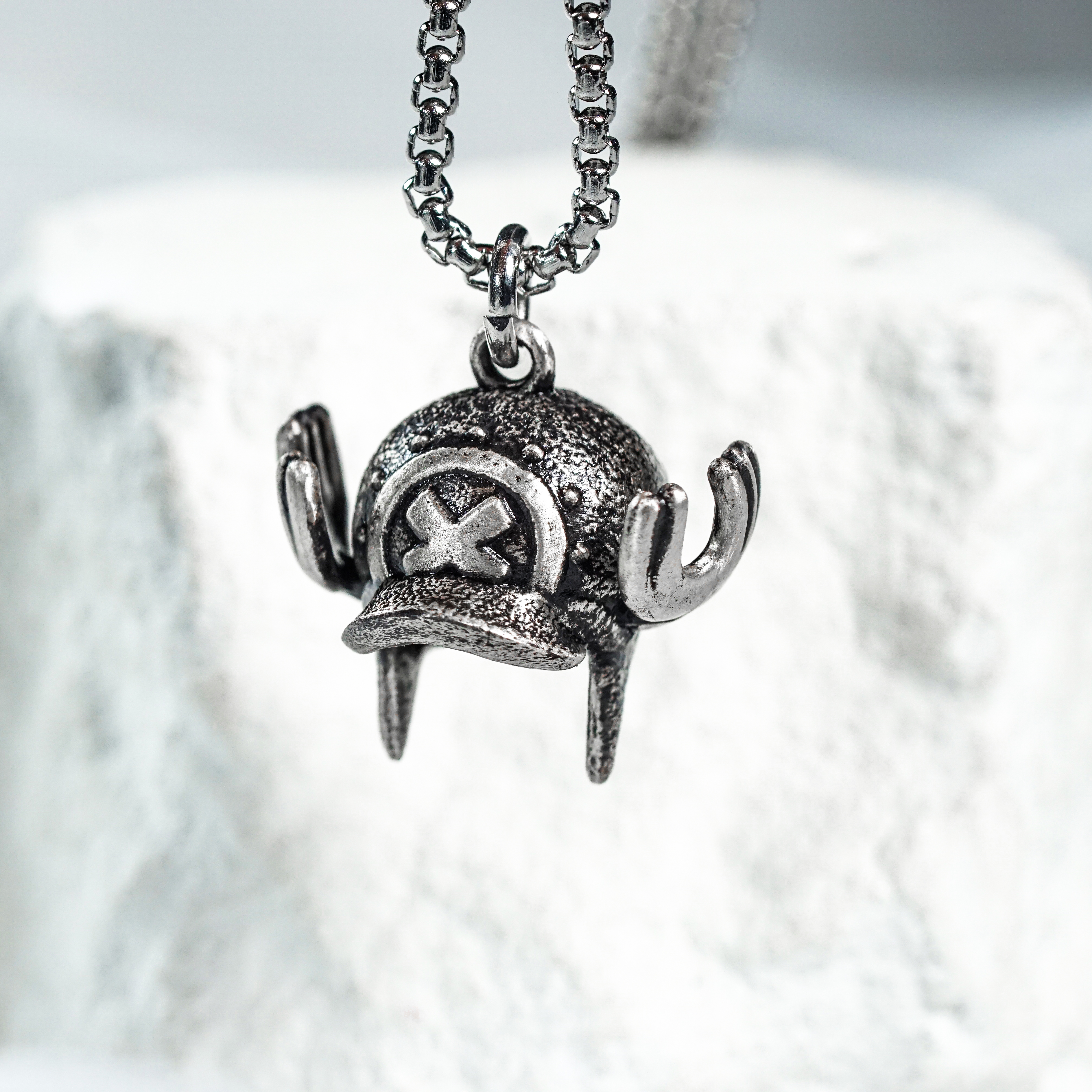 One Piece Chopper's hat necklace