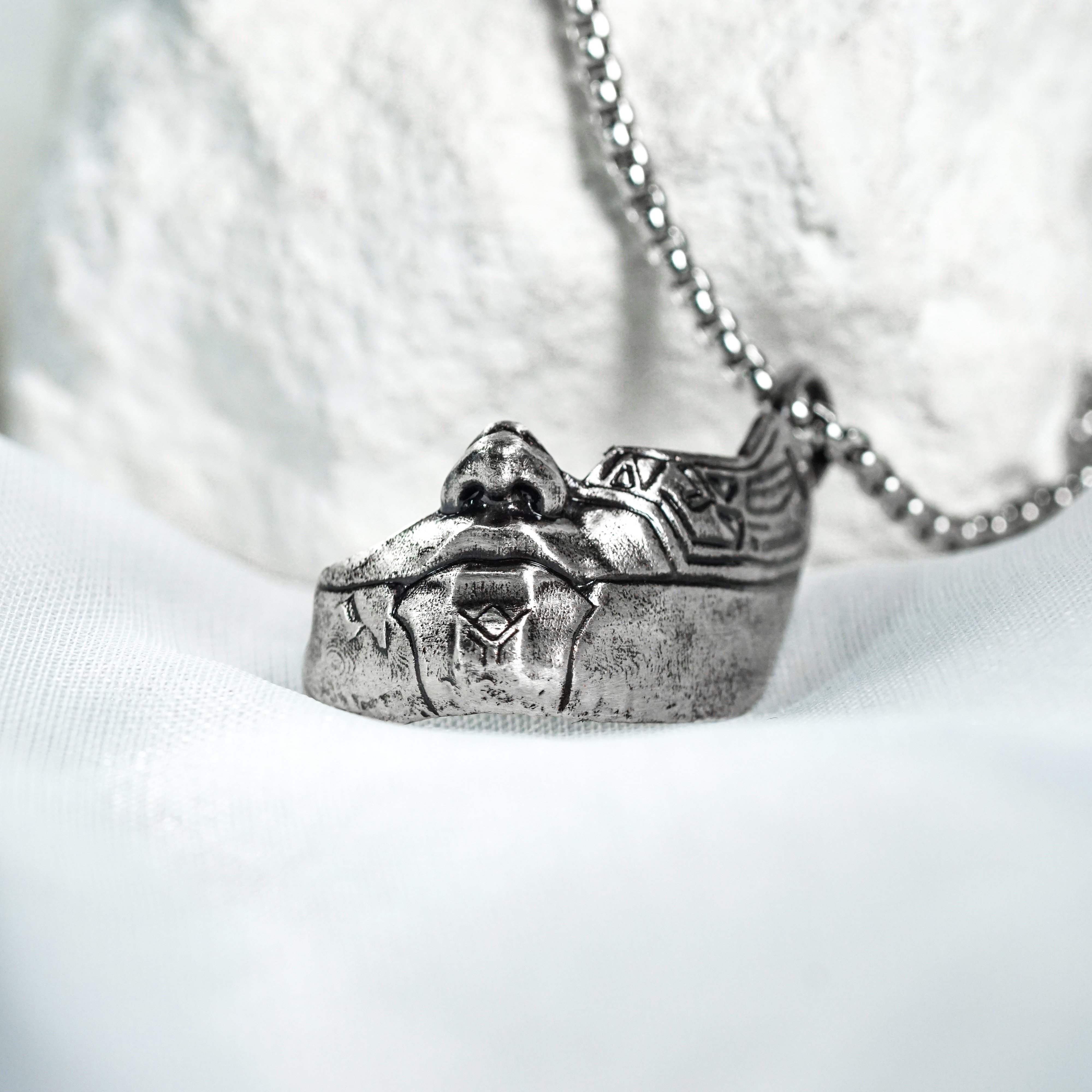 Clair Obscur: Expedition 33 Jewelry, Alicia's Mask Pendant Necklace, Handmade Silver 950 Pendant, Lumina Converter 7 - EternaSilver DSC05812 - EternaSilver