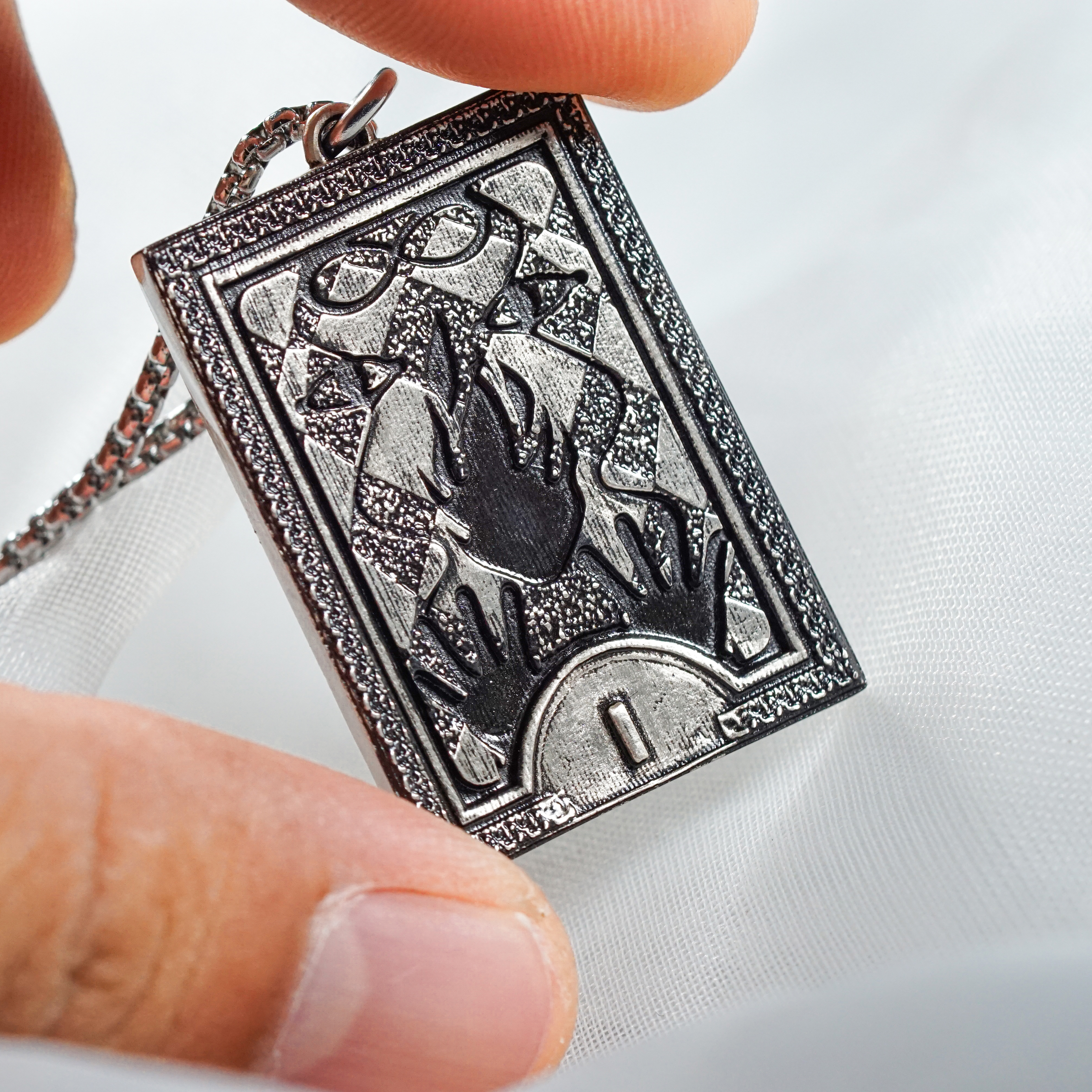 Persona 3 Arcana Card Pendant Necklace Set, The Fool, Magician, Priestess & Empress Card, 950 Silver, Persona gift, Persona Cosplay 5 - EternaSilver DSC05838 - EternaSilver