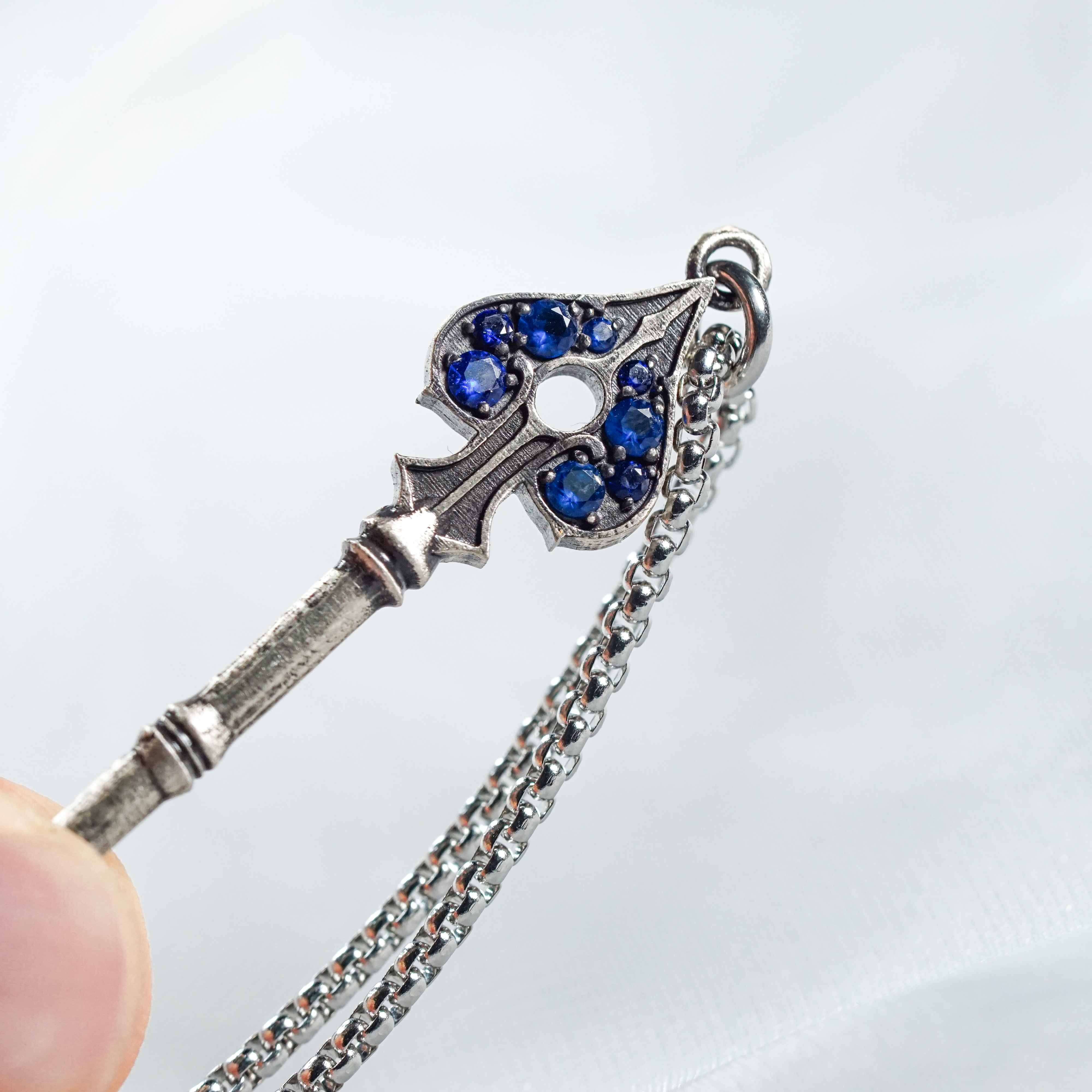 Resident Evil 2 Remake Precinct Key Pendant Necklace Set, 950 Sterling Silver Club, Diamond, Spade & Heart Keys with Gemstones 21 - EternaSilver DSC05842 - EternaSilver