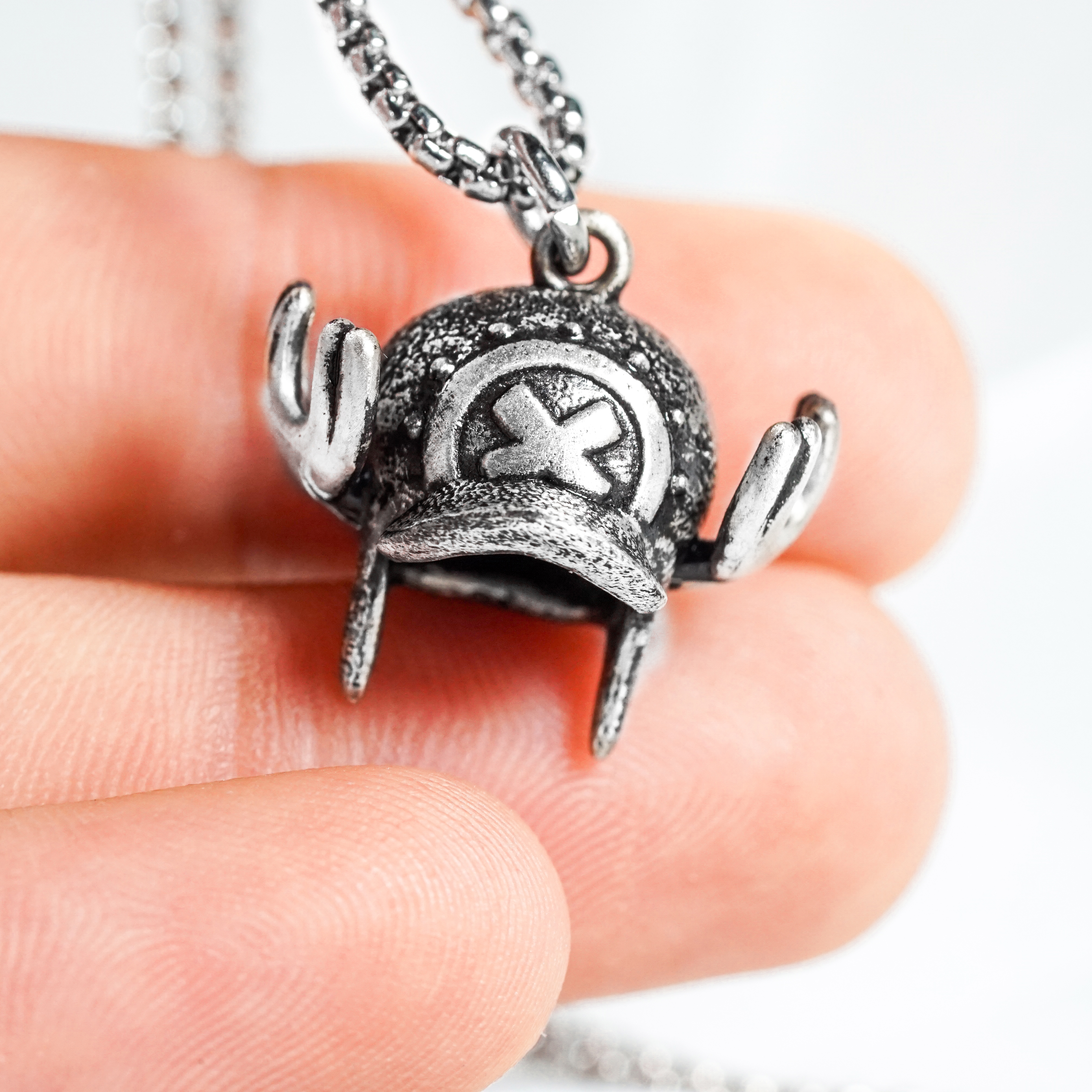 One Piece Chopper's Hat necklace, Fanmade Reindeer Hat Pendant Necklace, Handmade Silver Fantasy Jewelry, Inspired by Tony Tony Chopper, Gift for Gamers & Collectors 8 - EternaSilver DSC05864 - EternaSilver