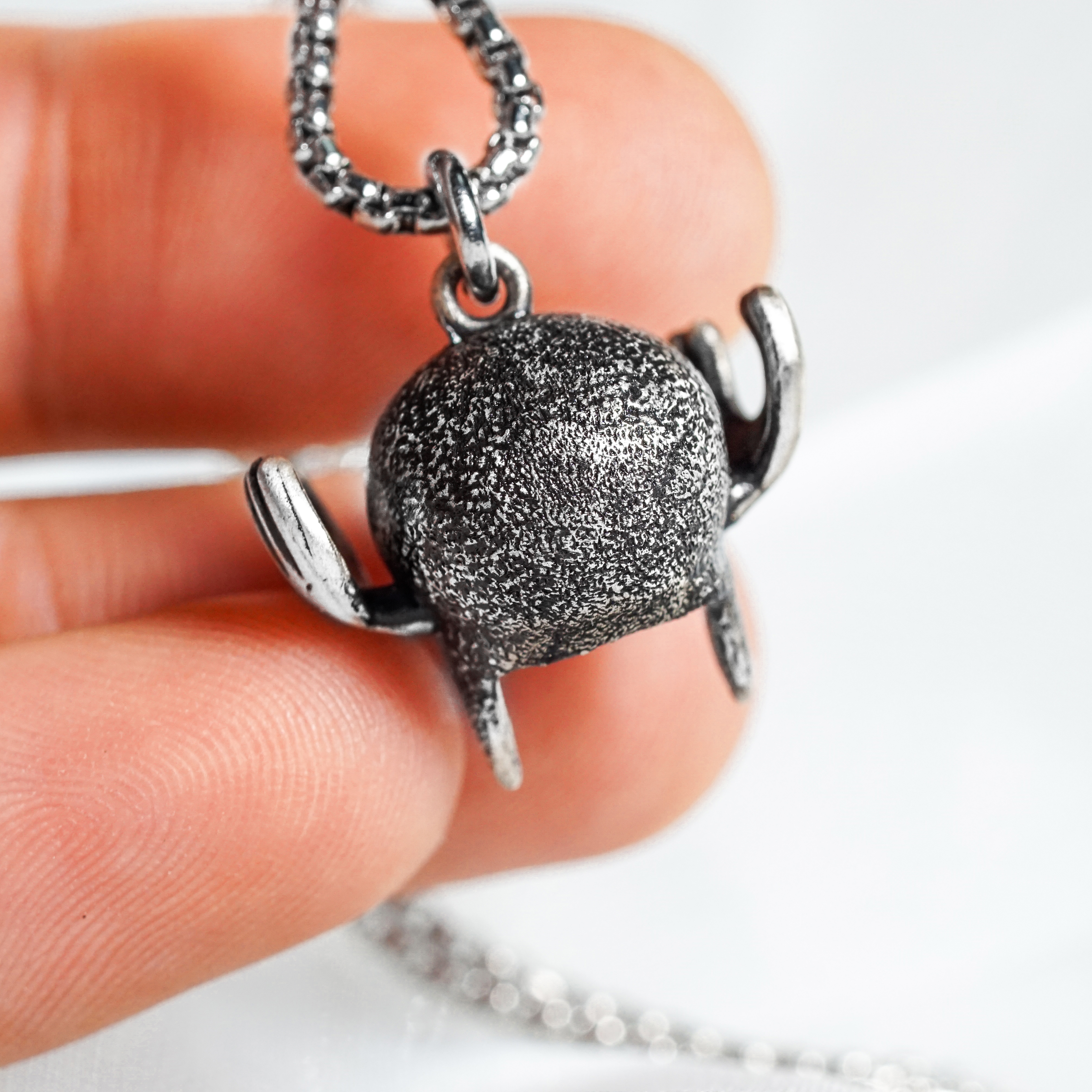 One Piece Chopper's Hat necklace, Fanmade Reindeer Hat Pendant Necklace, Handmade Silver Fantasy Jewelry, Inspired by Tony Tony Chopper, Gift for Gamers & Collectors 9 - EternaSilver DSC05865 - EternaSilver