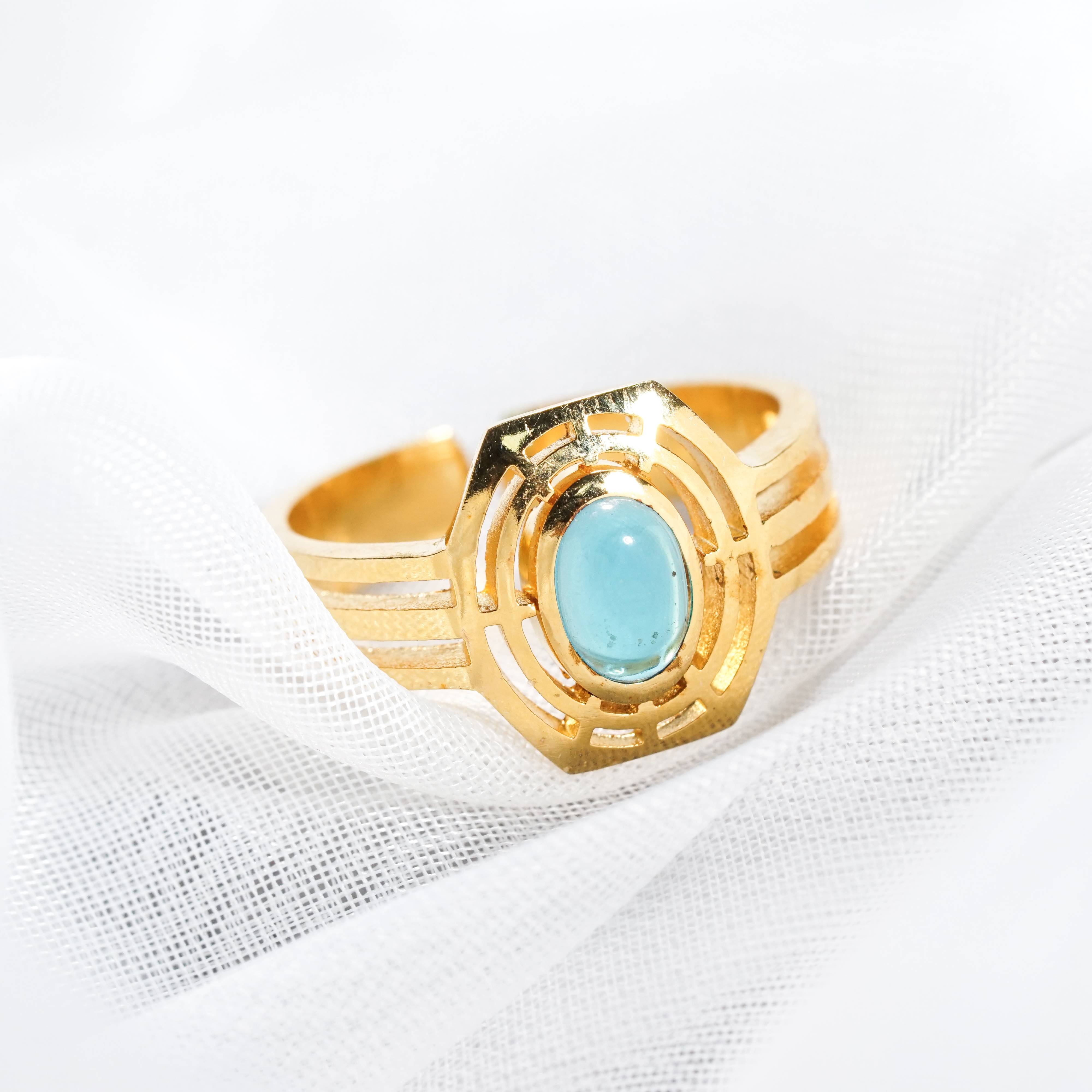 Valorant Jewelry, Handmade Harbor Valorant Ring, Sterling Gold/Silver Custom ring, Ideal Unisex Signet Ring for Valorant Fans and Cosplay Enthusiasts 4 - EternaSilver DSC06992 - EternaSilver