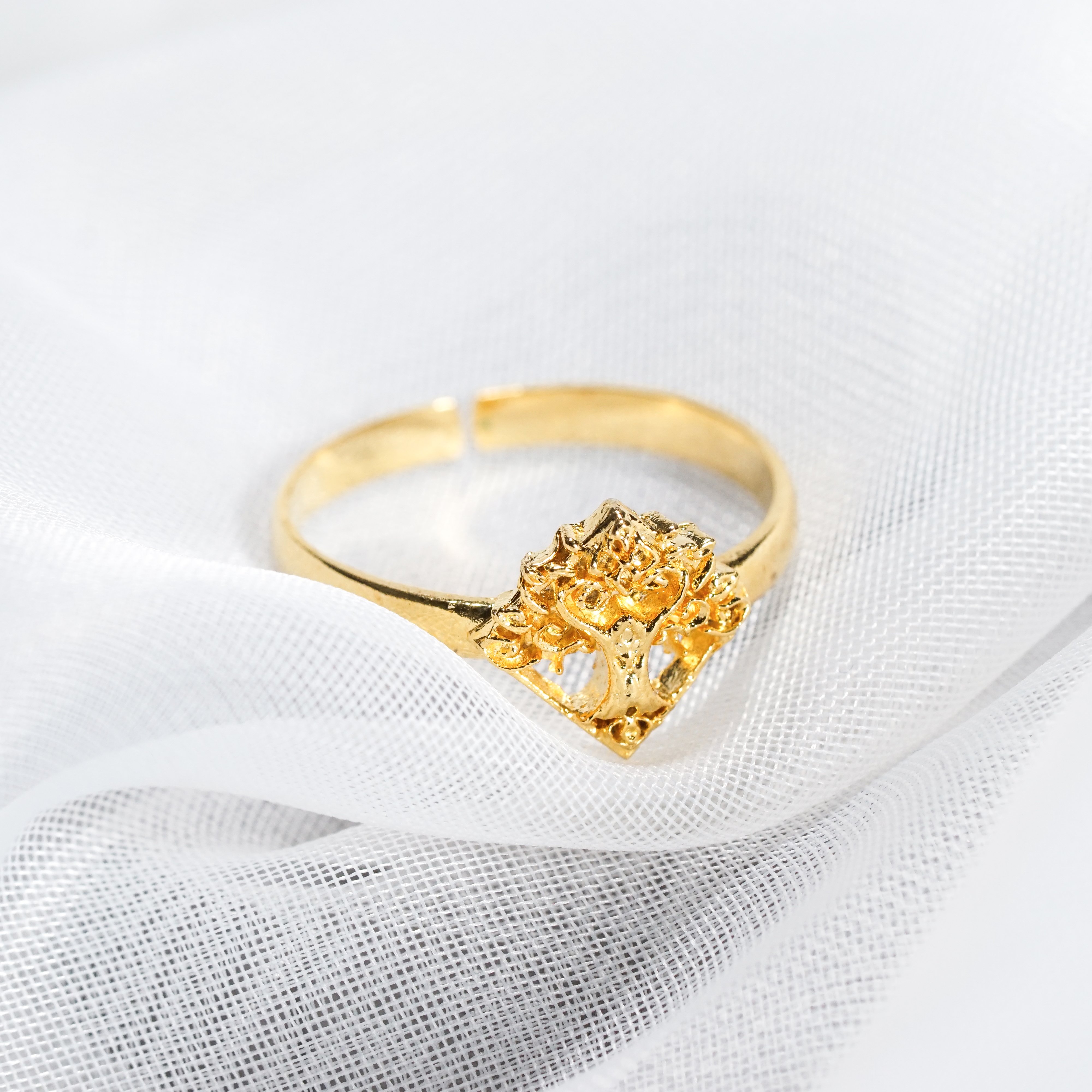 Genshin Impact Sumeru Custom Ring, Handmade Sterling Gold plated14k/Silver Custom Signet Ring, Perfect Jewelry Gift for Genshin Fans 7 - EternaSilver DSC07005 - EternaSilver