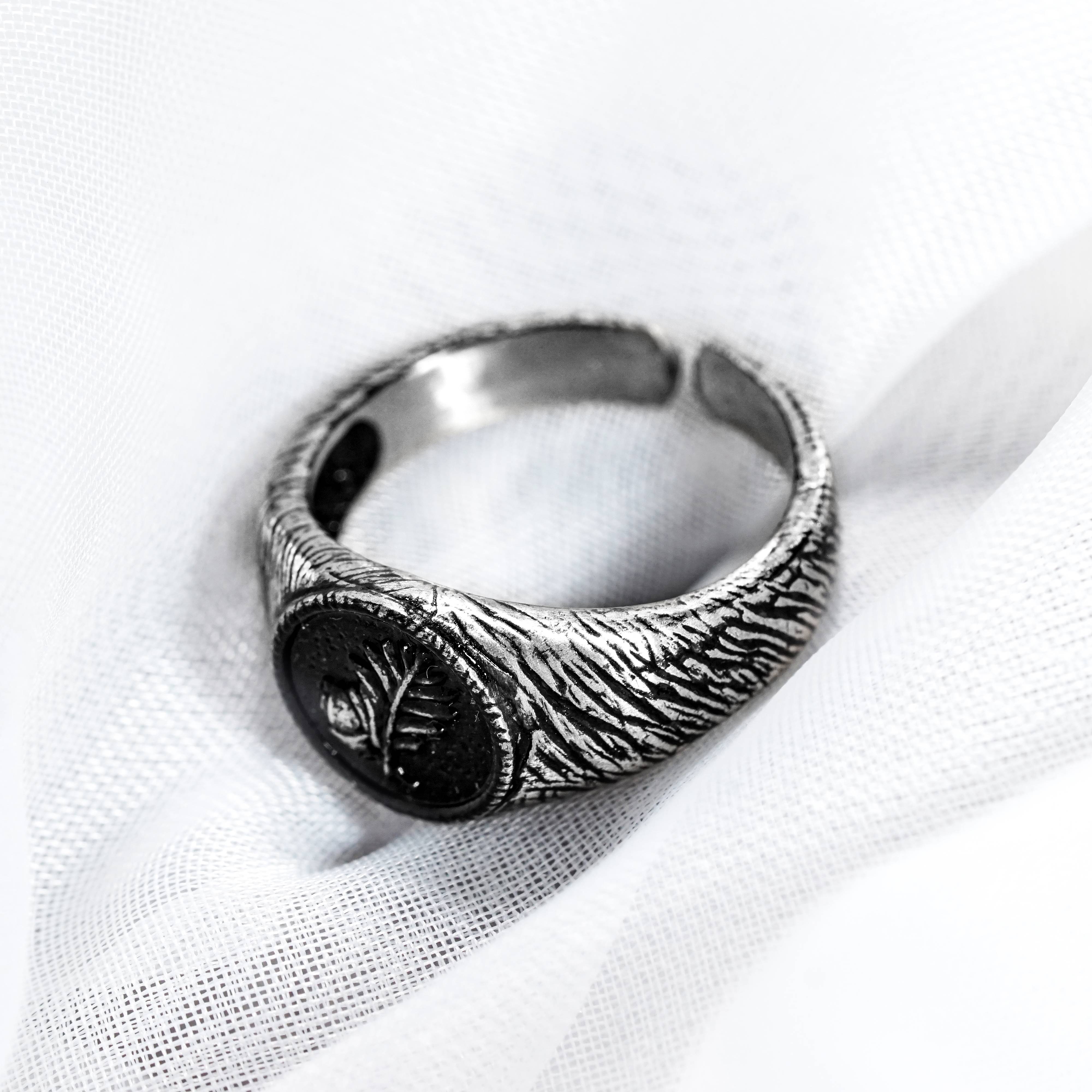 Baldur's Gate 3 Halsin Ring, Custom 950 Silver Handmade Ring, Perfect Jewelry Gift for DnD and RPG Fans 4 - EternaSilver DSC07054 - EternaSilver