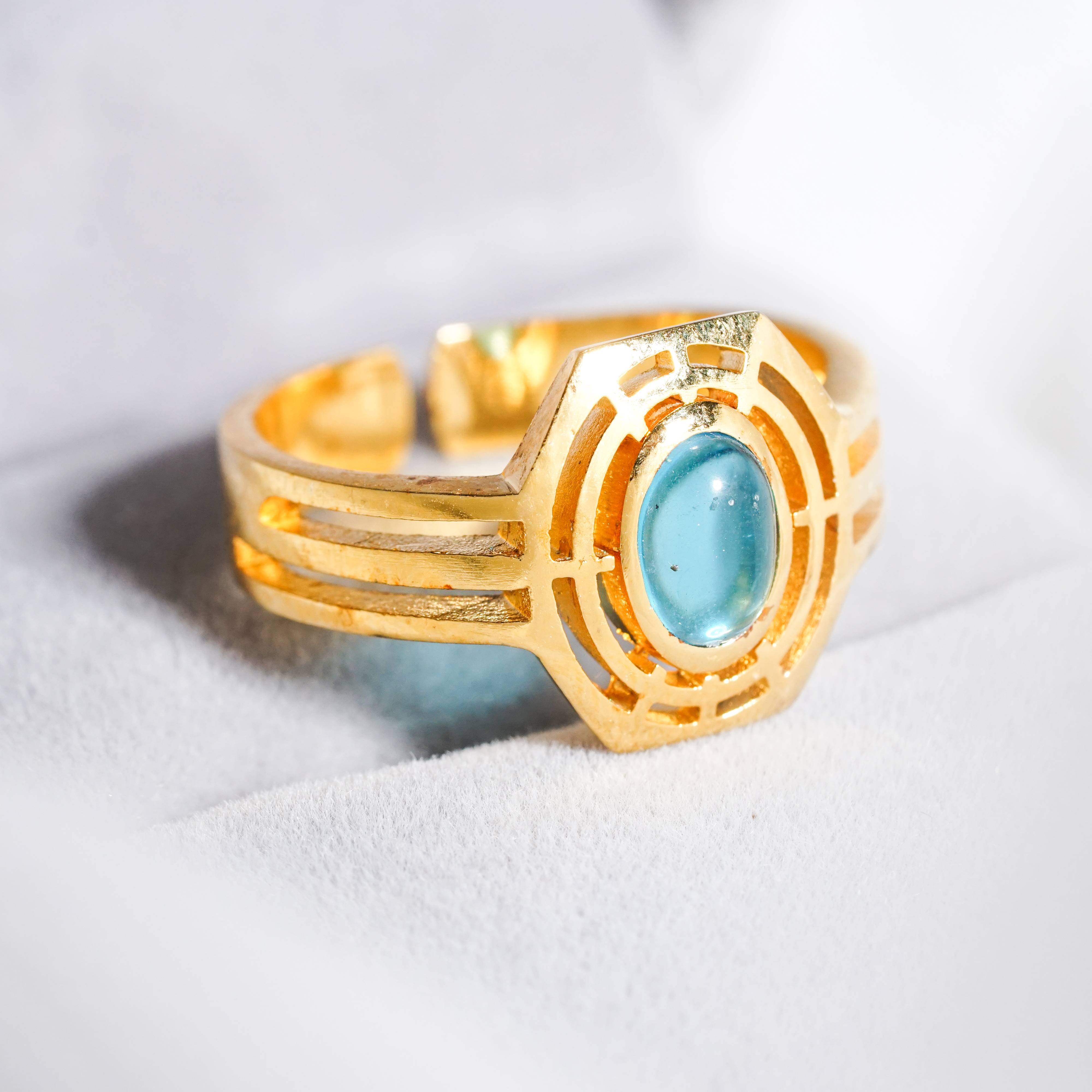 Valorant Jewelry, Handmade Harbor Valorant Ring, Sterling Gold/Silver Custom ring, Ideal Unisex Signet Ring for Valorant Fans and Cosplay Enthusiasts 8 - EternaSilver DSC07105 - EternaSilver