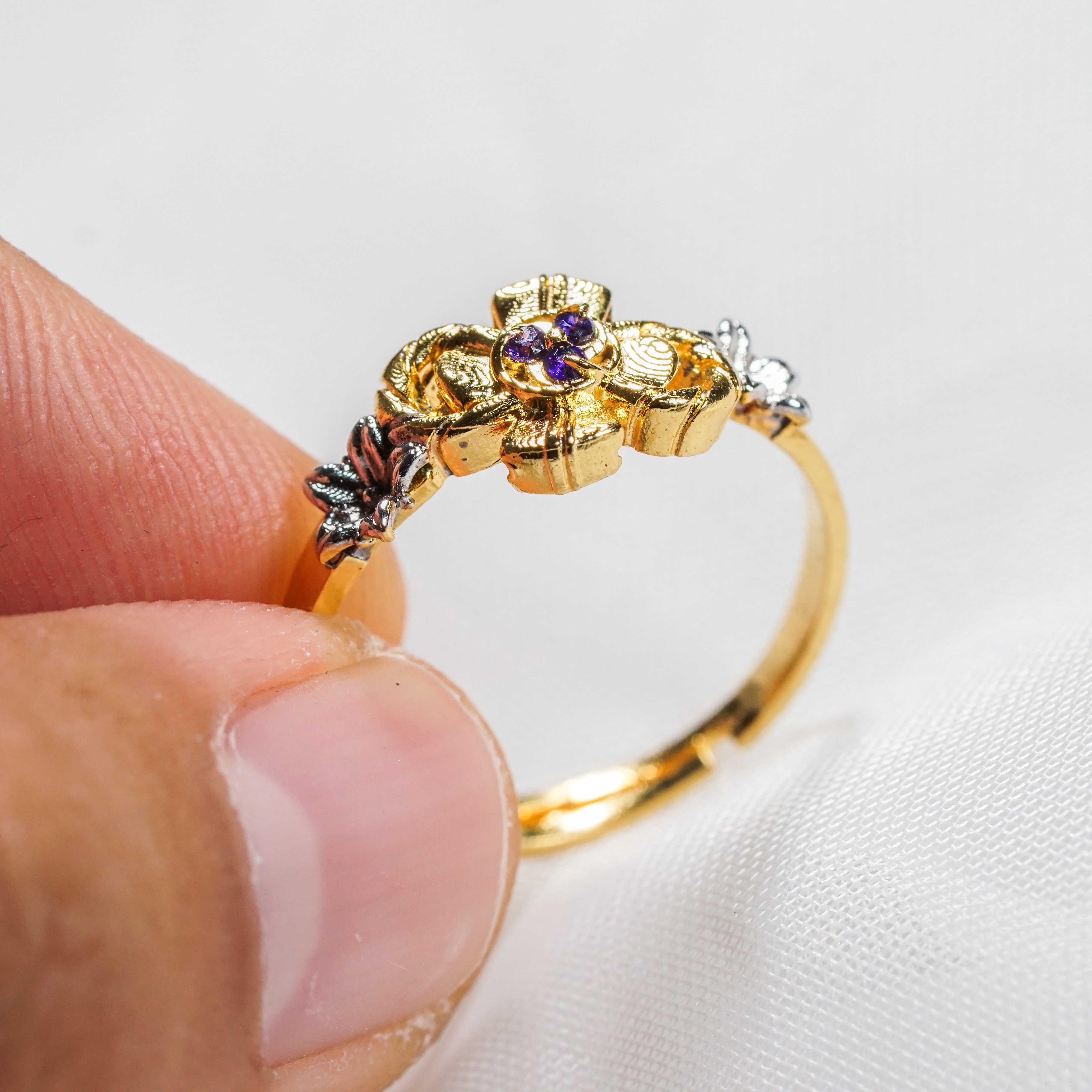 Genshin Impact Raiden Mei Custom Ring, Handmade Sterling Gold plated14k/Silver Custom Signet Ring, Perfect Jewelry Gift for Genshin Fans 6 - EternaSilver DSC07133 - EternaSilver