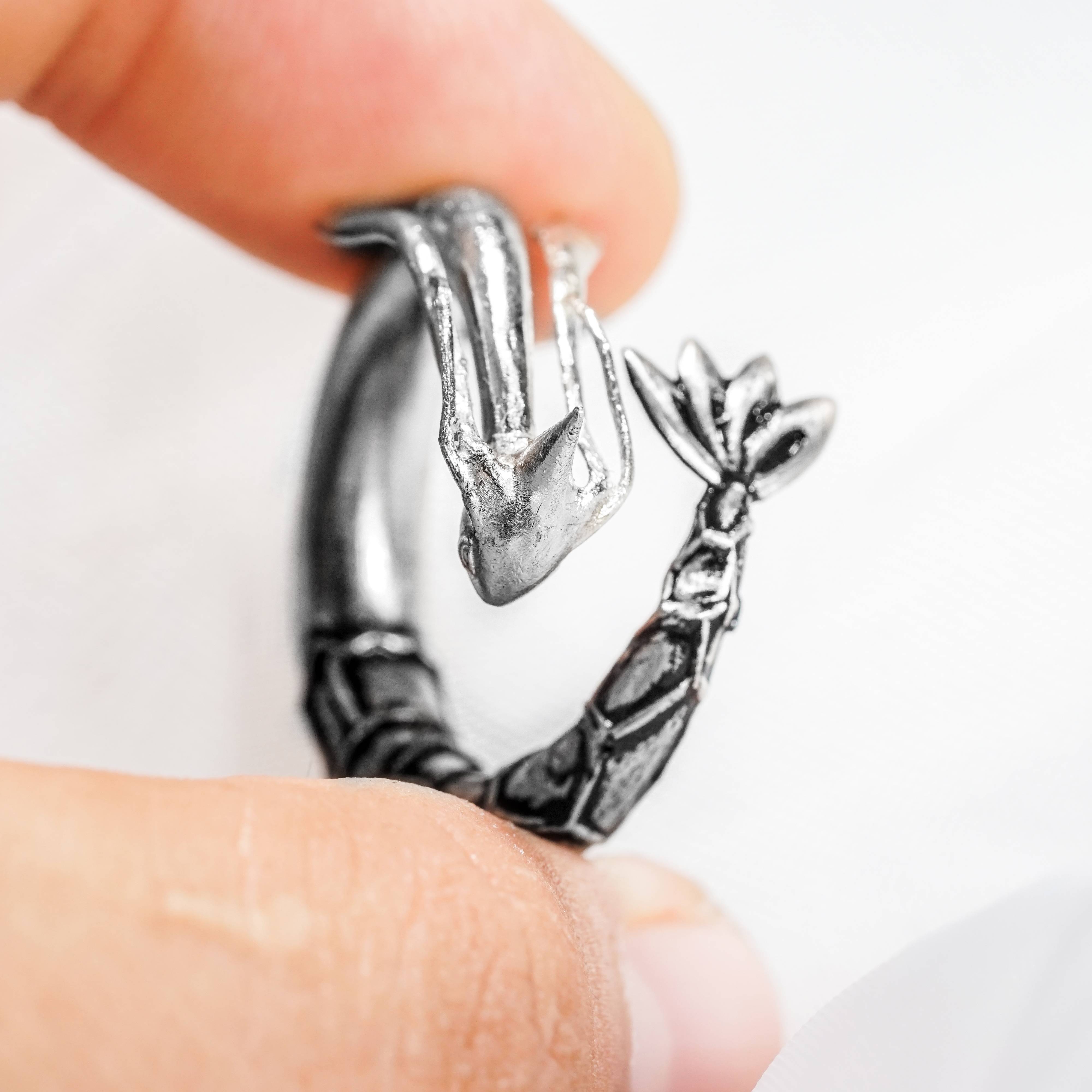 Pokemon Milotic Ring, Handmade 950 Silver Ring, Unique Jewelry Gift for Pokemon Fans 9 - EternaSilver DSC07324 - EternaSilver