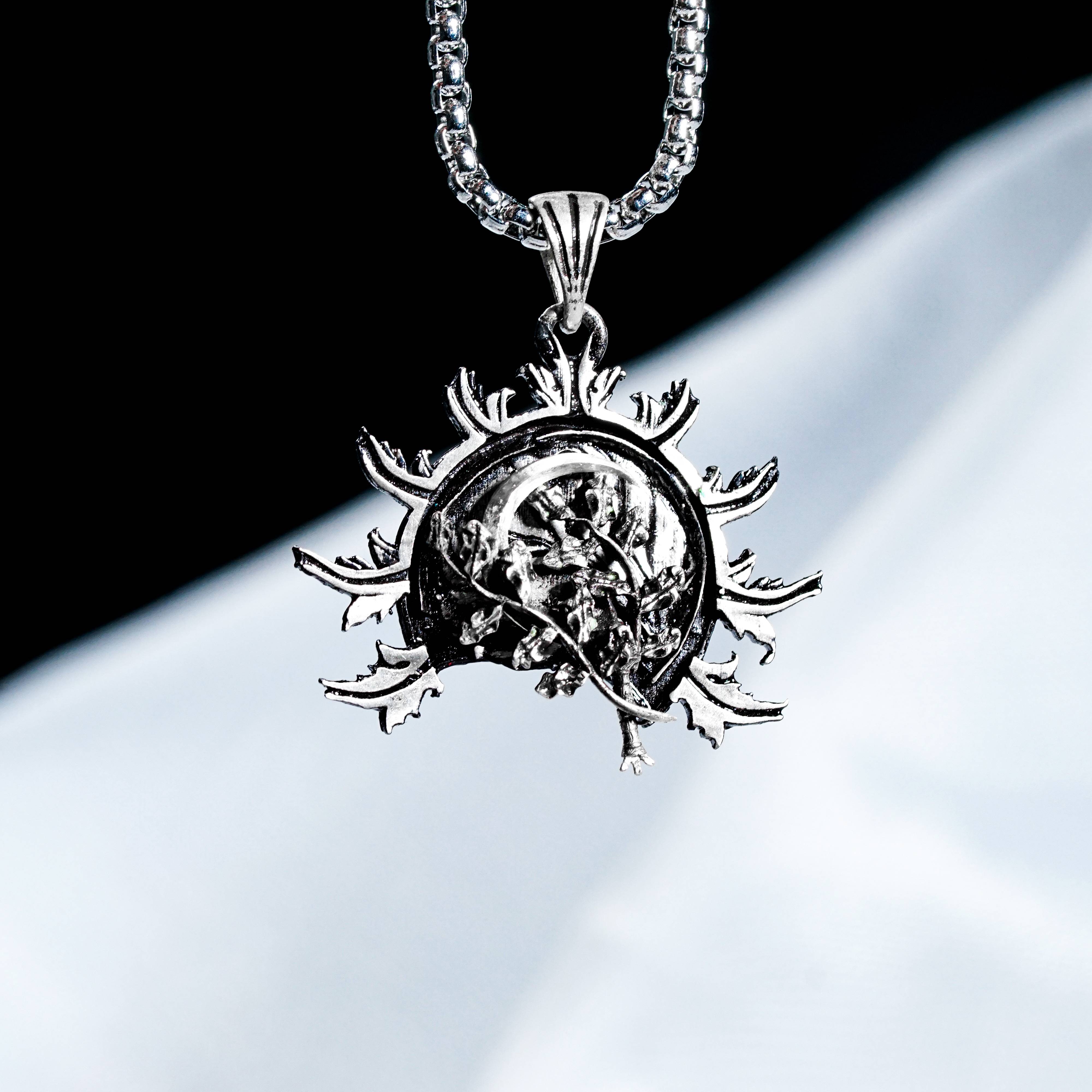 Baldur's Gate 3 Druid Silver 950 Badge Necklace, Unique Silver Pendant Inspired by BG3, Gift for Fans of Baldur's Gate 3