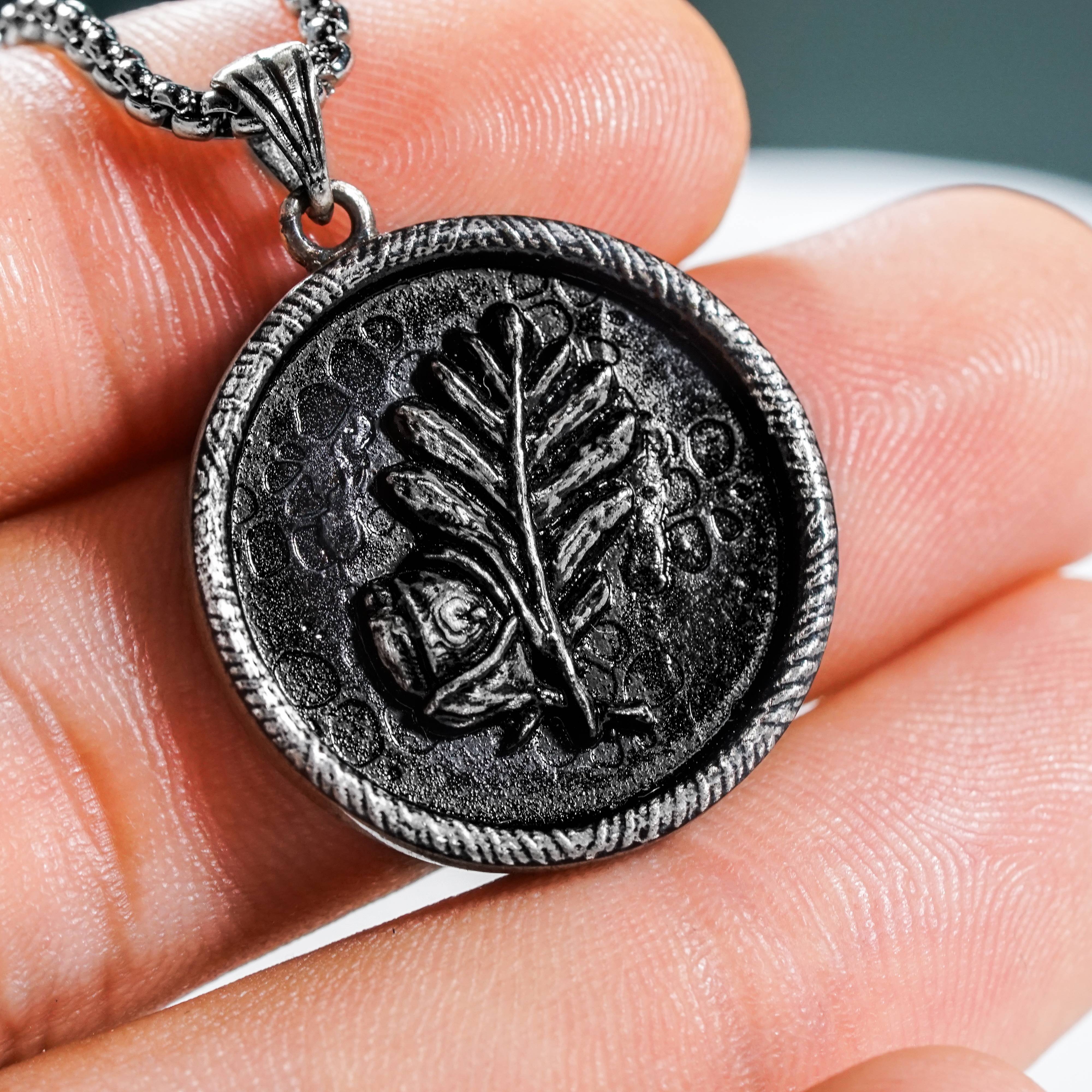 Baldur's Gate 3 Halsin Necklace Handmade Silver, 950 Silver Pendant, BG3 Halsin Jewelry Gift, Baldur's Gate 3 Collectible 3 - EternaSilver DSC07921 - EternaSilver