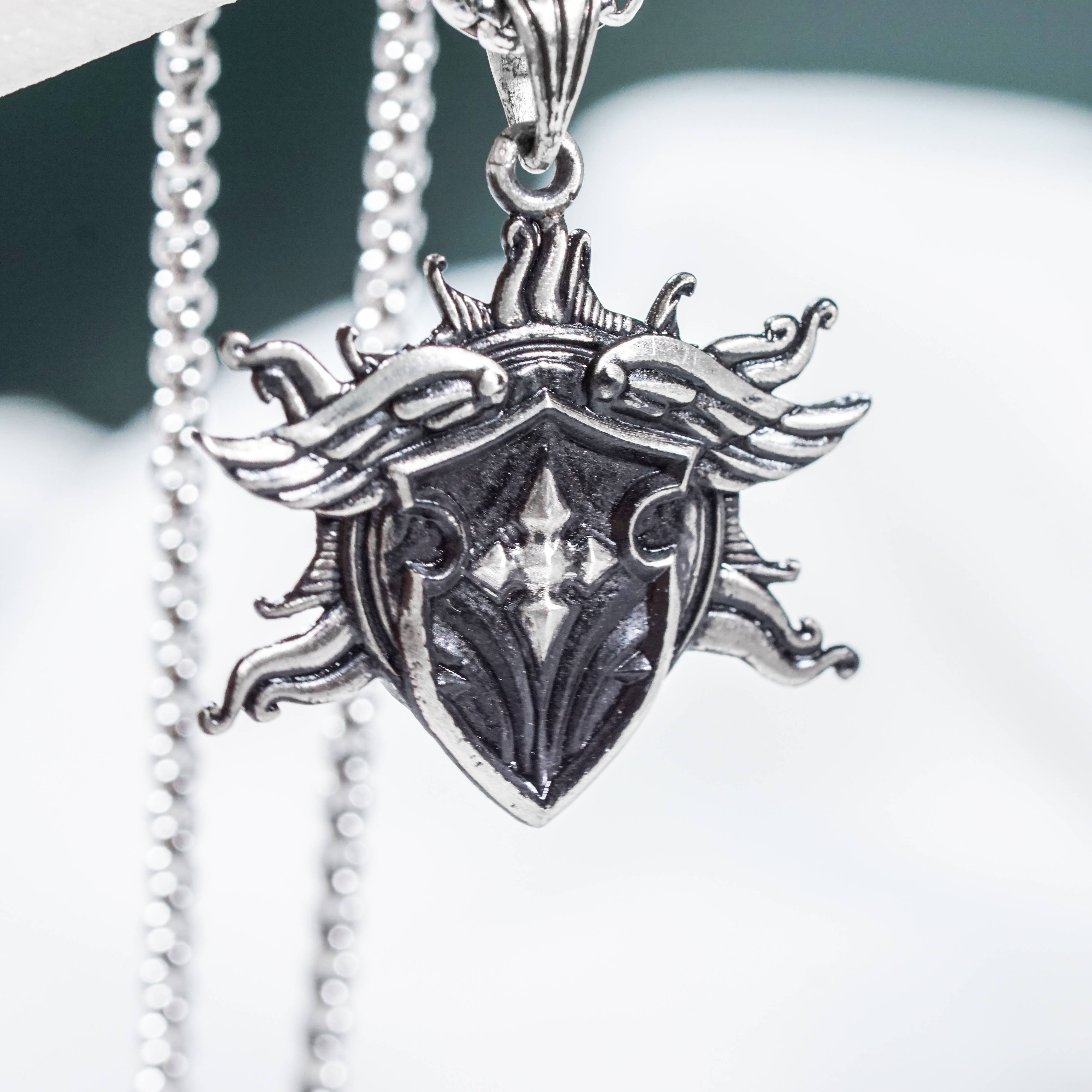 Baldur's Gate 3 Paladin Silver 950 Badge Necklace, Unique Silver Pendant Inspired by BG3, Gift for Fans of Baldur's Gate 3 6 - EternaSilver DSC07928 - EternaSilver