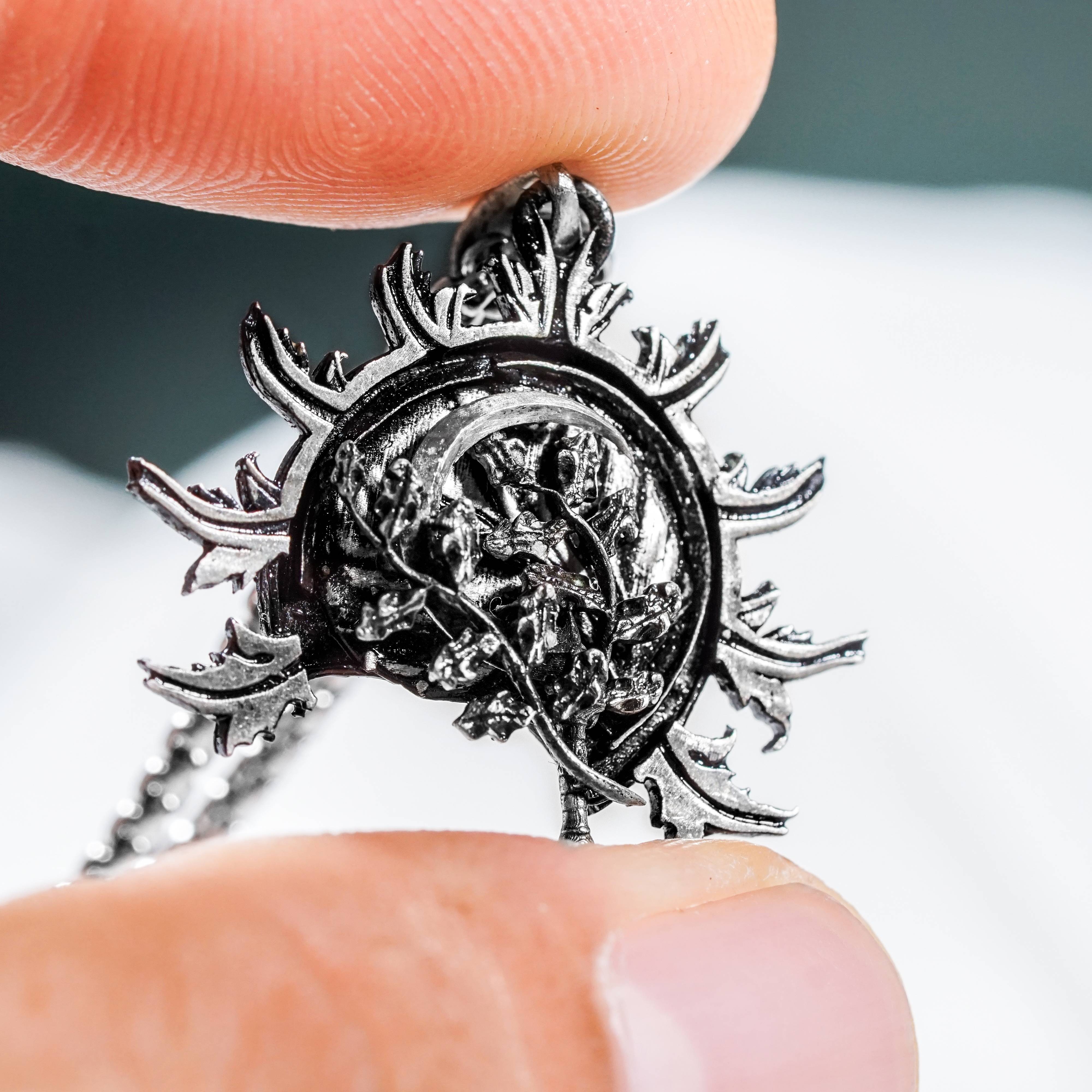 Baldur's Gate 3 Druid Silver 950 Badge Necklace, Unique Silver Pendant Inspired by BG3, Gift for Fans of Baldur's Gate 3 4 - EternaSilver DSC07955 - EternaSilver