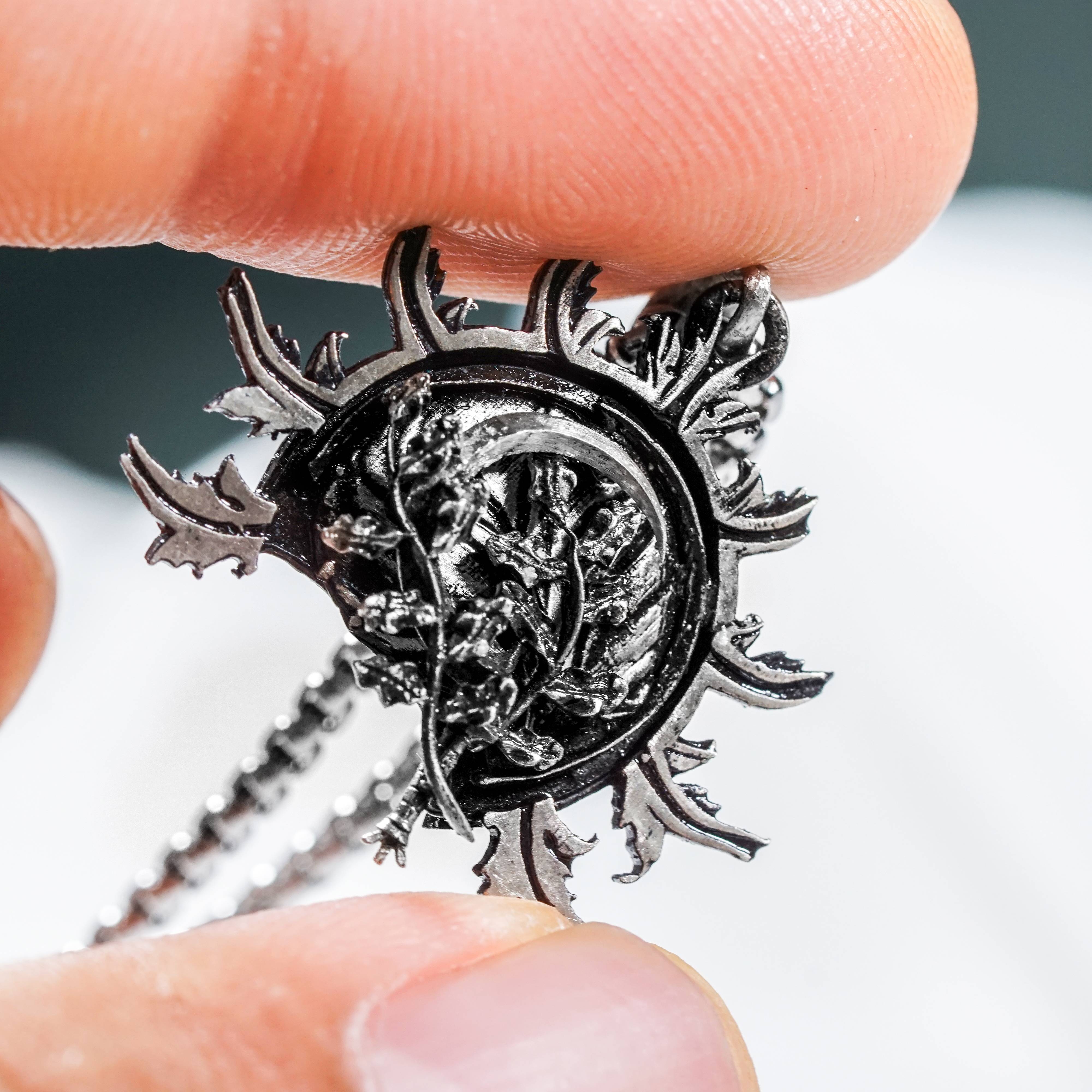 Baldur's Gate 3 Druid Silver 950 Badge Necklace, Unique Silver Pendant Inspired by BG3, Gift for Fans of Baldur's Gate 3 5 - EternaSilver DSC07956 - EternaSilver