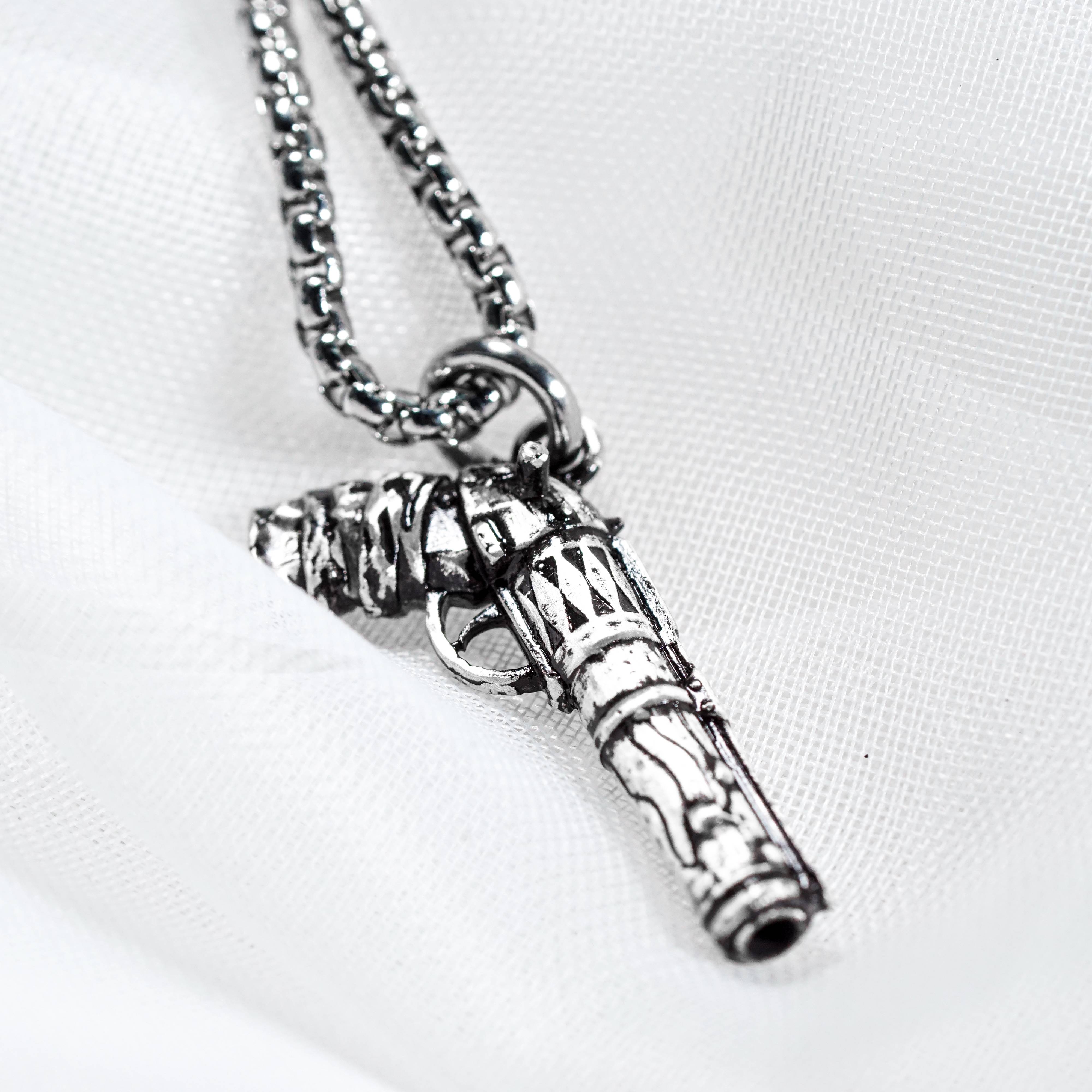 LOL Arcane Jewelry, Arcane Jinx Pistol Necklace, Dark Silver 950 Necklace for League of Legends Fans, Gamers, Cosplay Lovers and Gift Collectors