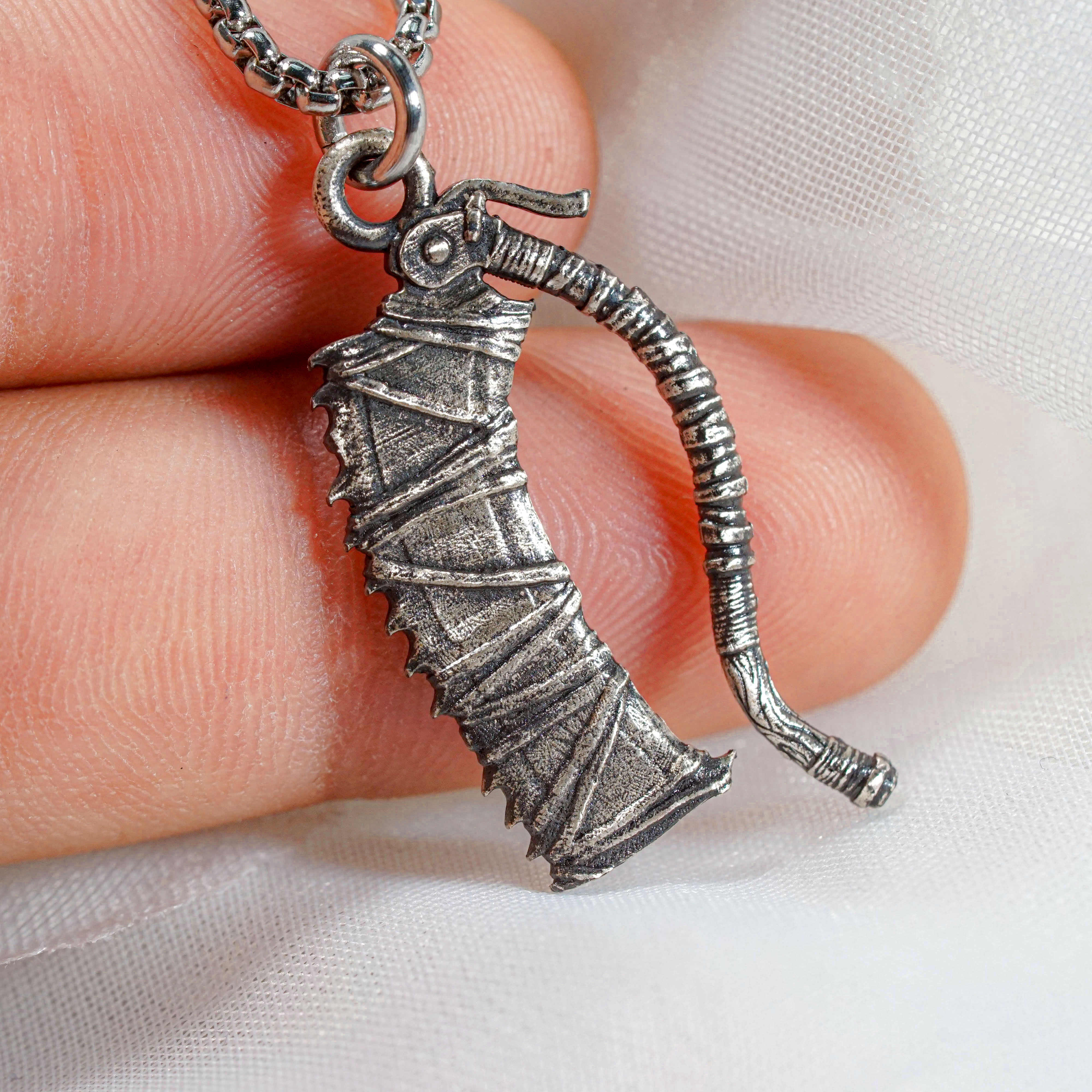 Saw Cleaver Bloodborne Necklace, Handcrafted 950 Silver Bloodborne Pendant, Cosplay & Collector’s Jewelry, Gift for Gamer 3 - EternaSilver DSC08727 - EternaSilver