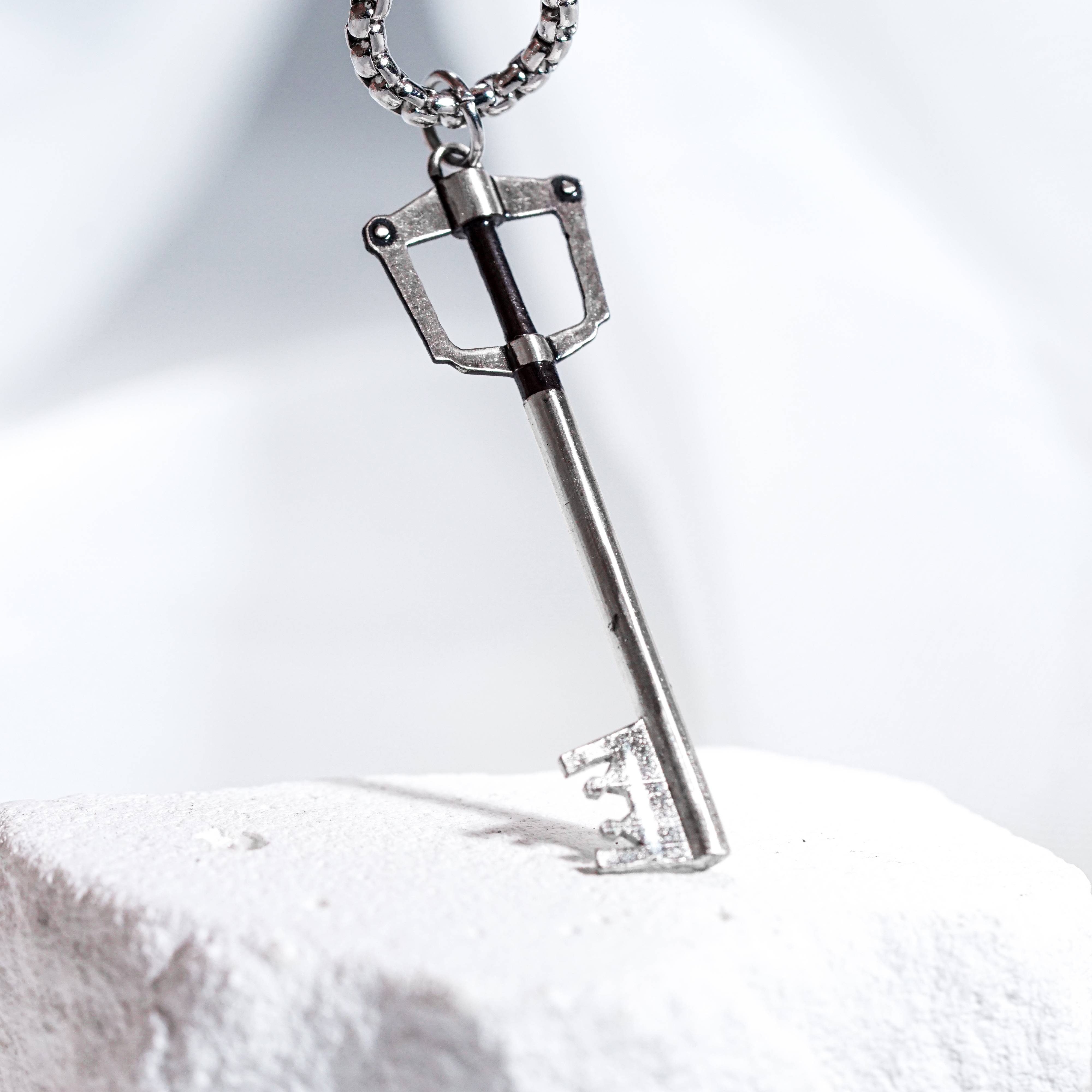 Kingdom Hearts Key 950 Silver Necklace, Key 950 Silver inspired by Kingdom Hearts, Kingdom Key Jewelry, Unisex Jewelry, Gamer Gift 8 - EternaSilver DSC08203 - EternaSilver