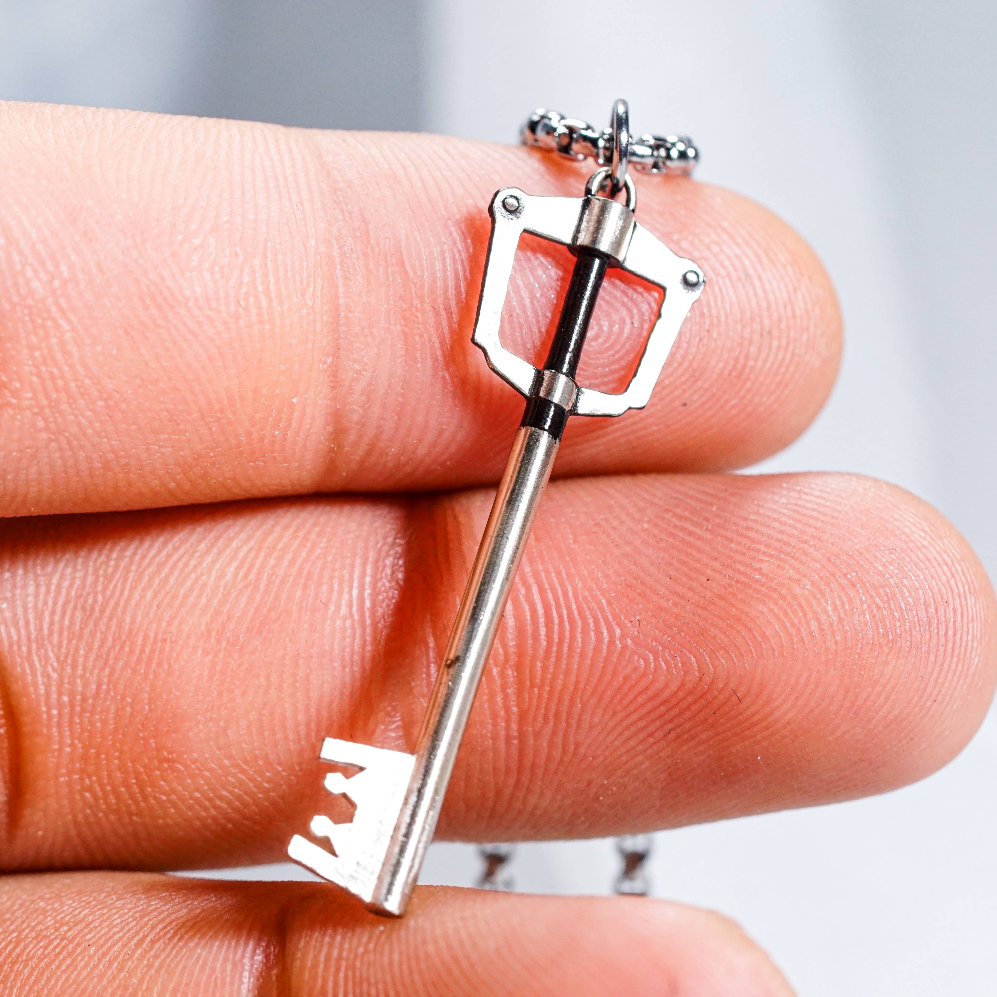 Kingdom Hearts Key 950 Silver Necklace, Key 950 Silver inspired by Kingdom Hearts, Kingdom Key Jewelry, Unisex Jewelry, Gamer Gift 6 - EternaSilver DSC08249 - EternaSilver
