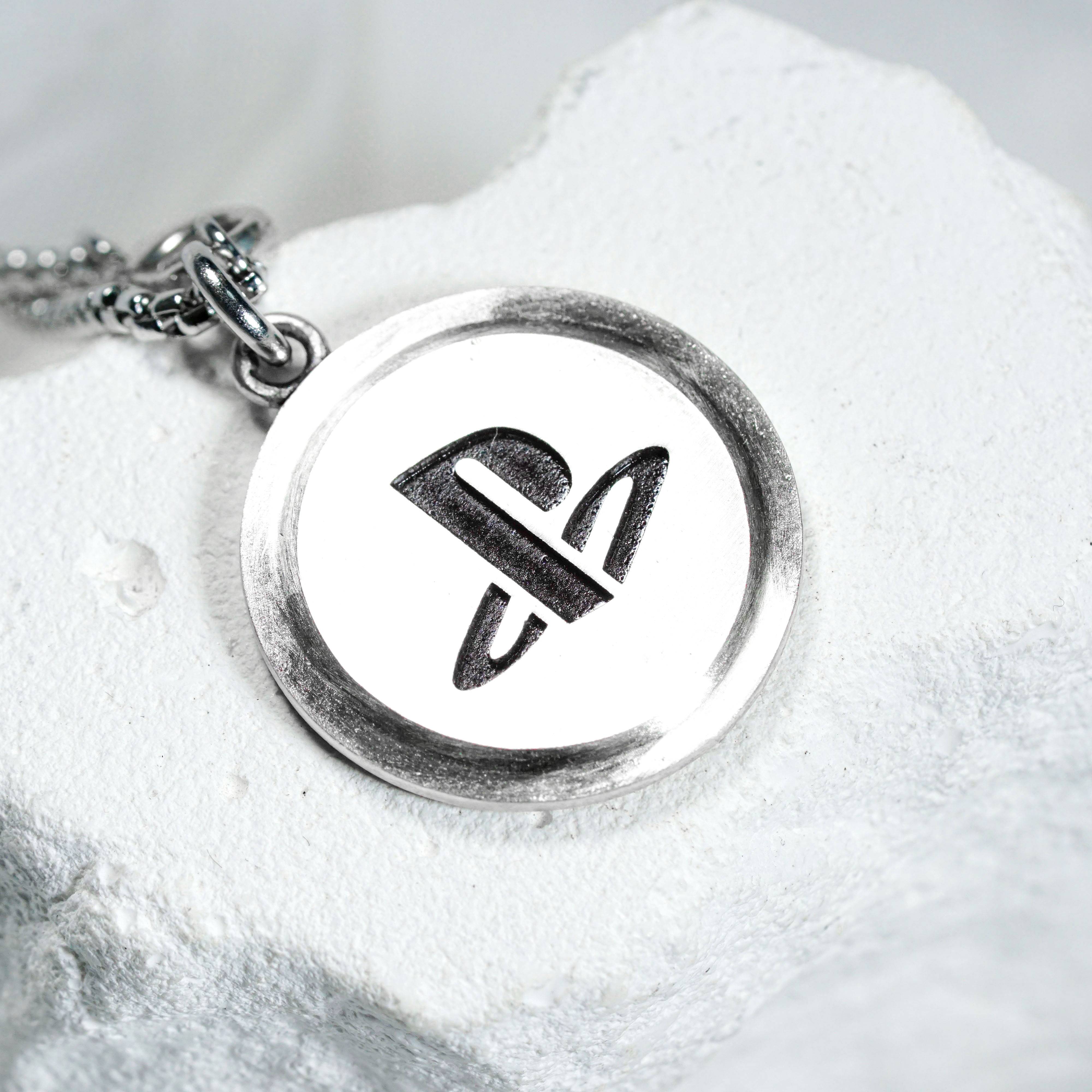 Astro Bot Coin Necklace, Silver 950 Jewelry, PS5 Gaming Coin Necklace, Perfect Sony Fan Gift for Him, Gift for Fans 9 - EternaSilver DSC08676 - EternaSilver