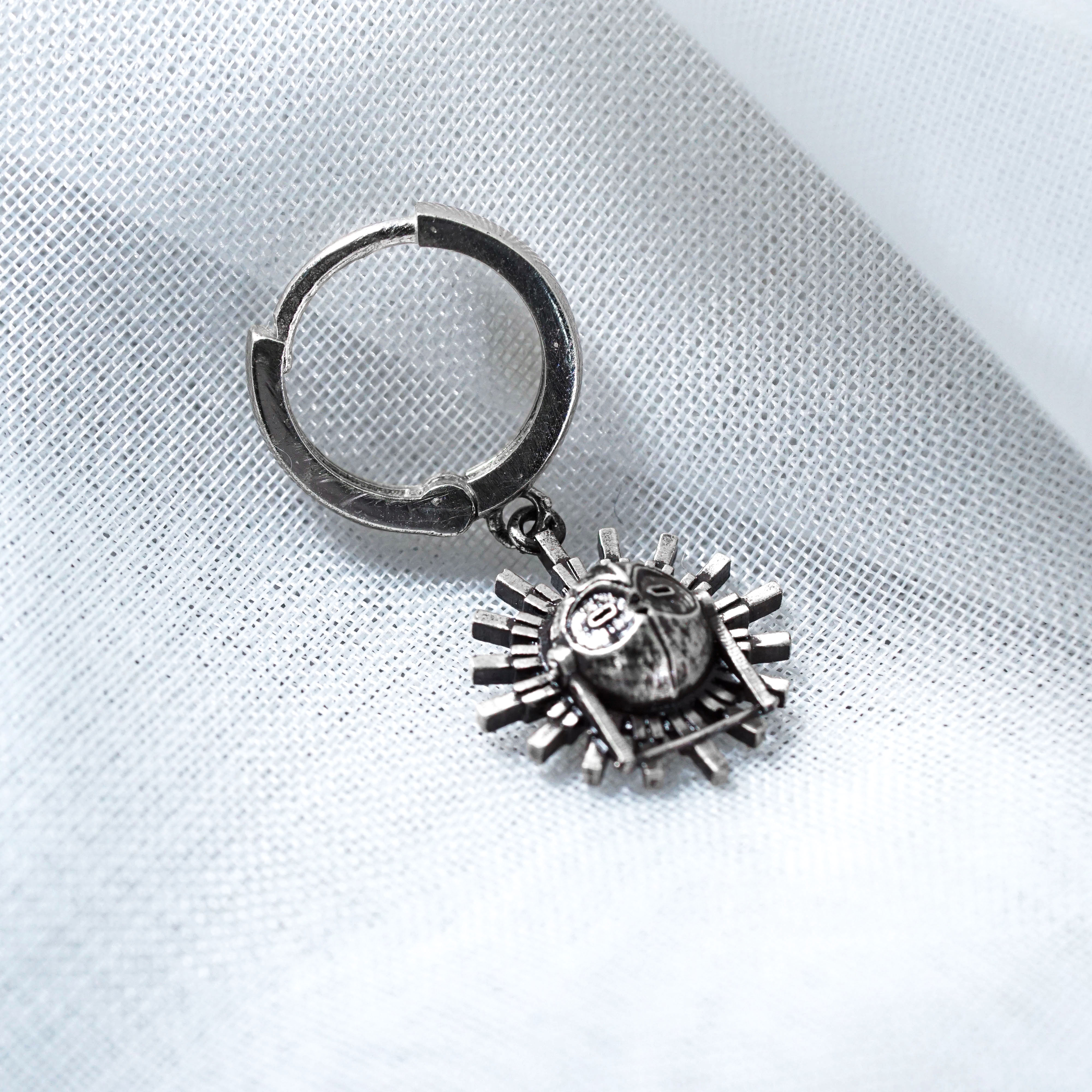 Esquie Mask Earrings, Clair Obscur Expedition 33 Inspired Handmade 950 Silver Earrings, Fantasy Jewelry Gift for Gamers and Collectors 6 - EternaSilver DSC00759 - EternaSilver