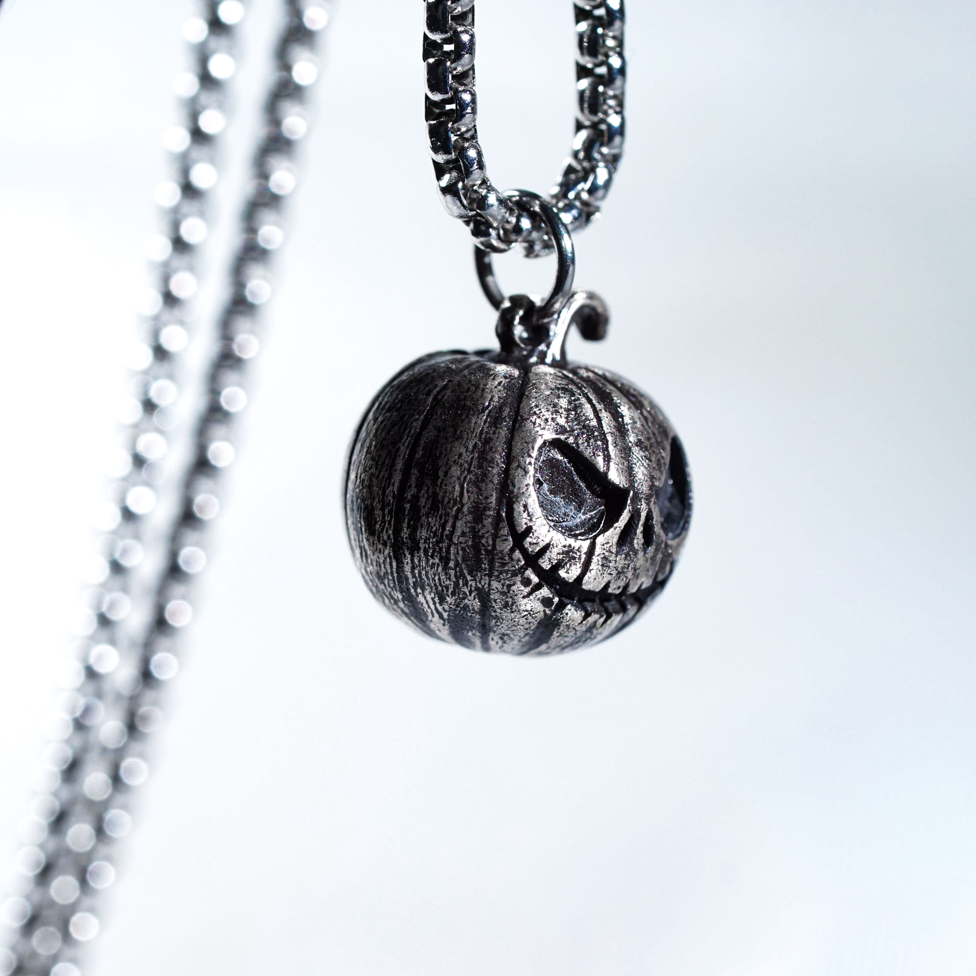 Pumpkin Jack Necklace, Handmade 950 Silver Halloween Pendant, Nightmare Before Christmas Inspired Jewelry, Gothic Gift for Fans and Collectors 4 - EternaSilver DSC00776 - EternaSilver