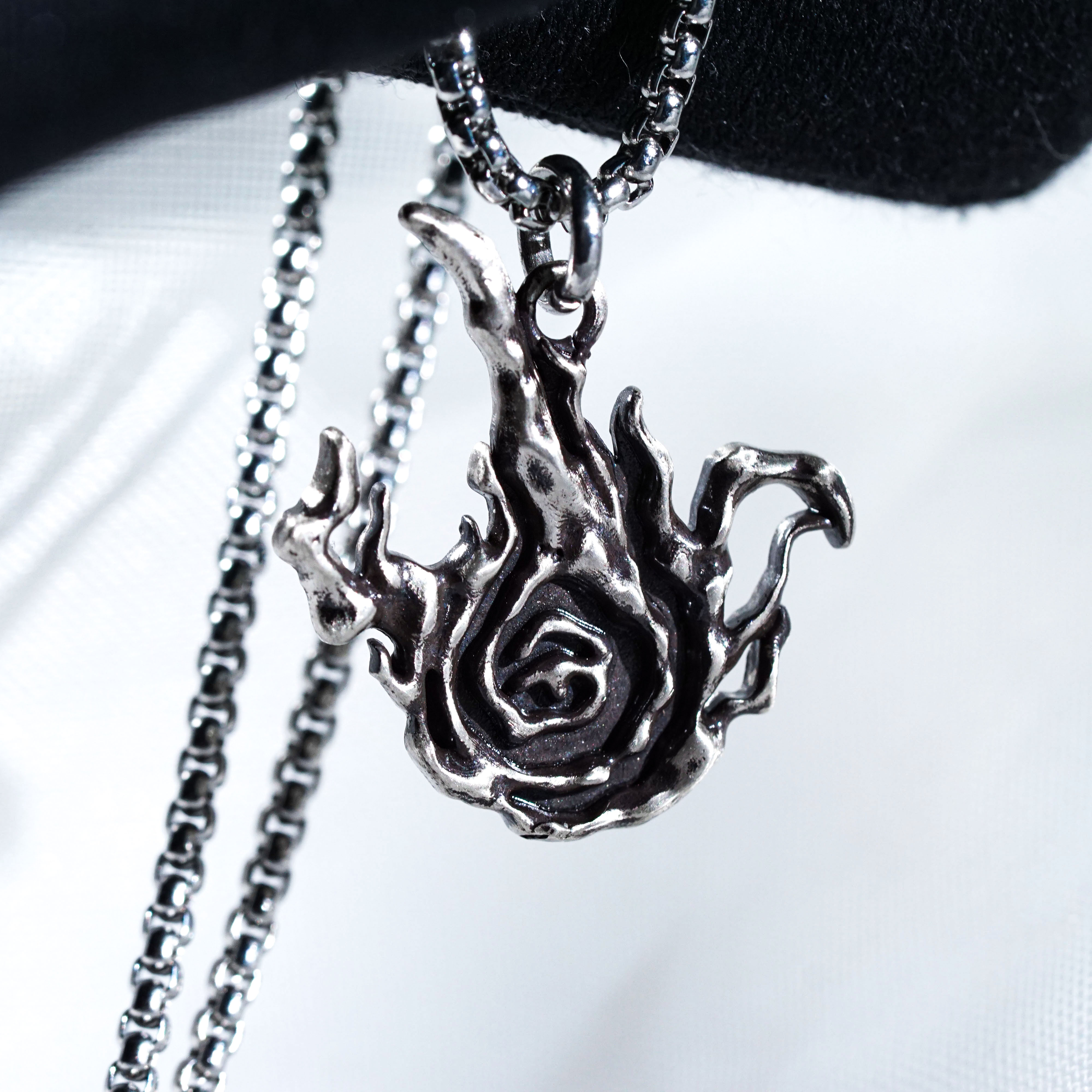 Frenzied Flame Necklace, Elden Ring Inspired Handmade 950 Silver Pendant, Chaos Faction Jewelry Gift for Gamers and Collectors