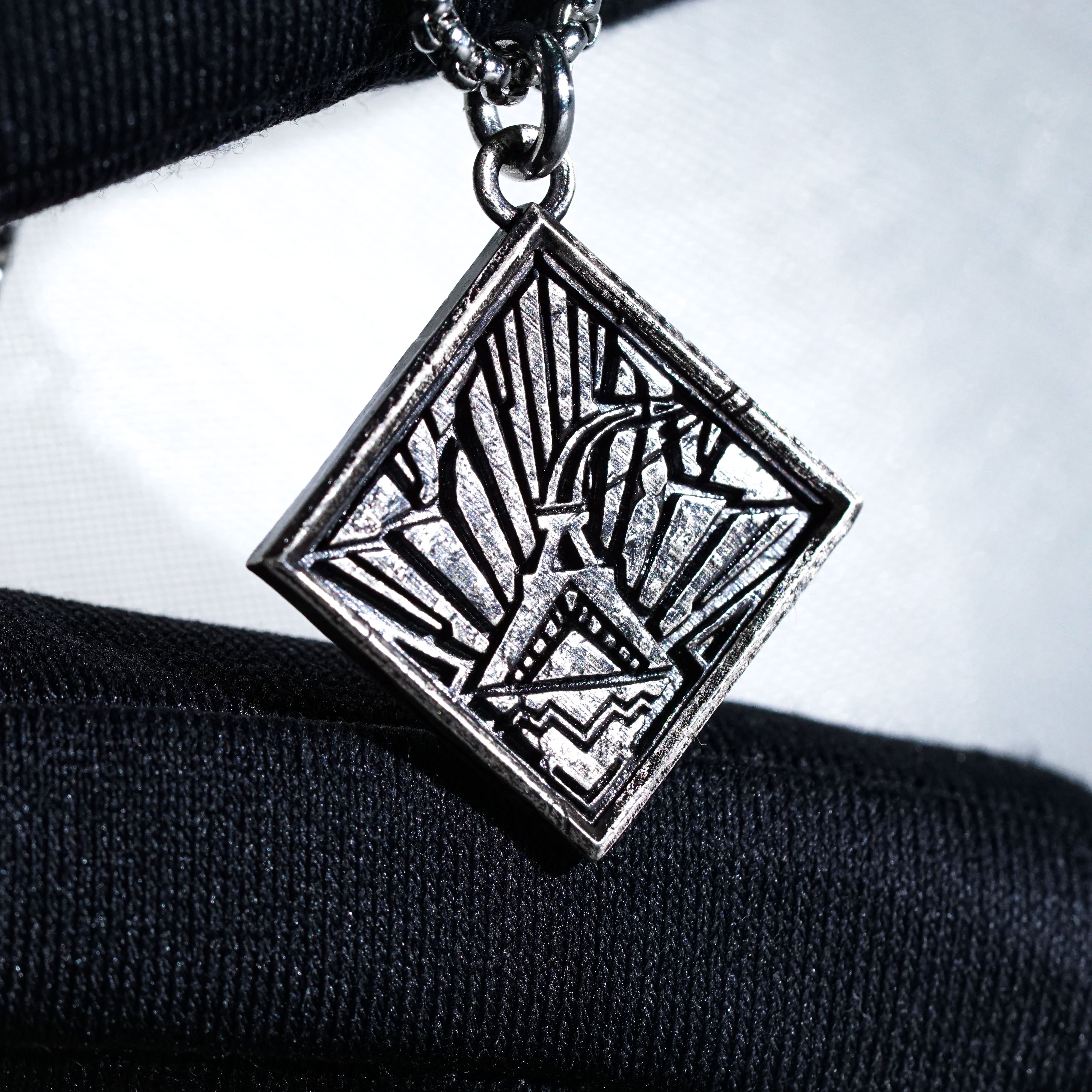 Verso Badge Necklace, Clair Obscur Expedition 33 Inspired Handmade 950 Silver Pendant, Fantasy Jewelry Gift for Gamers and Collectors