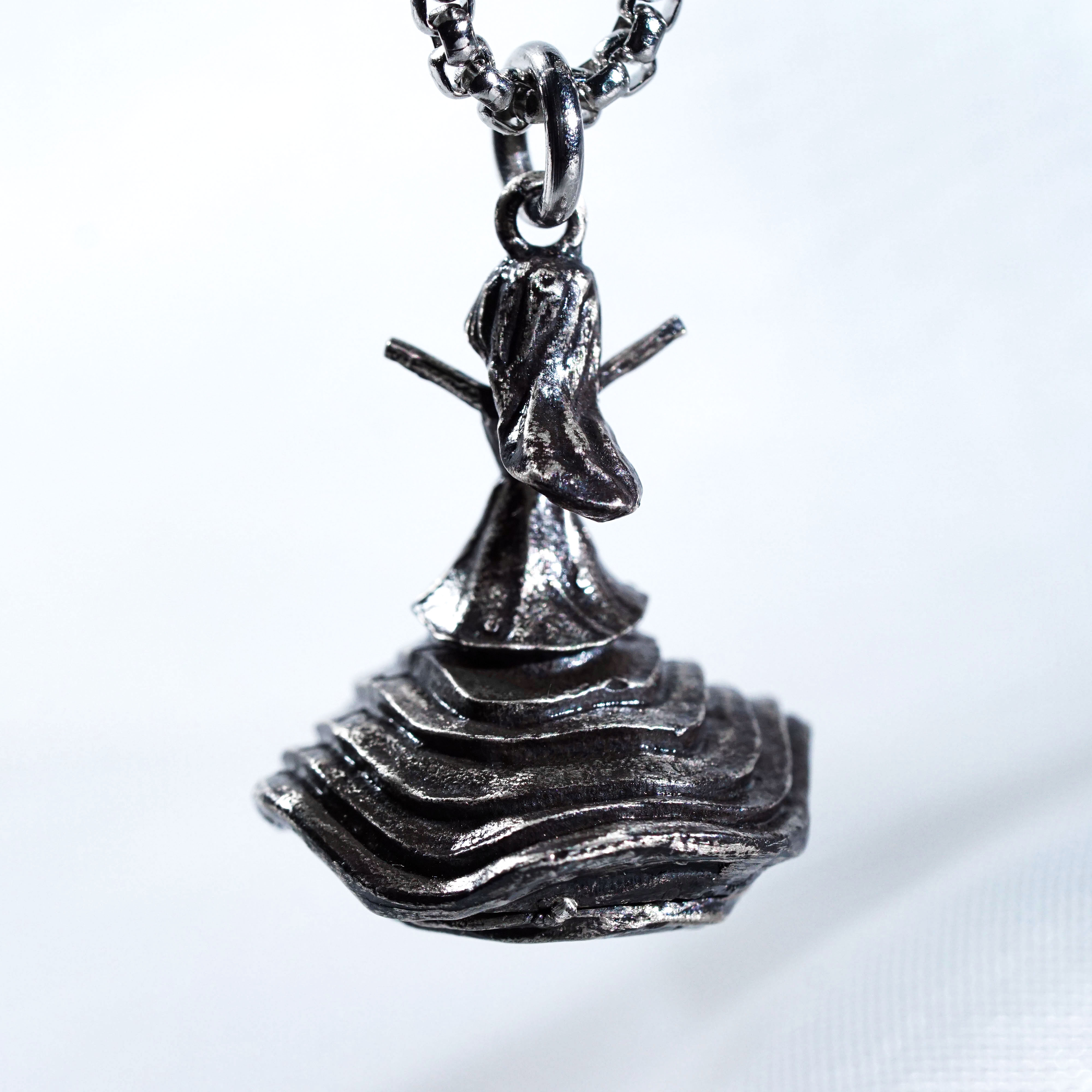 Franfran Rock Necklace, Clair Obscur Expedition 33 Inspired Handmade 950 Silver Pendant, Fantasy Jewelry Gift for Gamers and Collectors