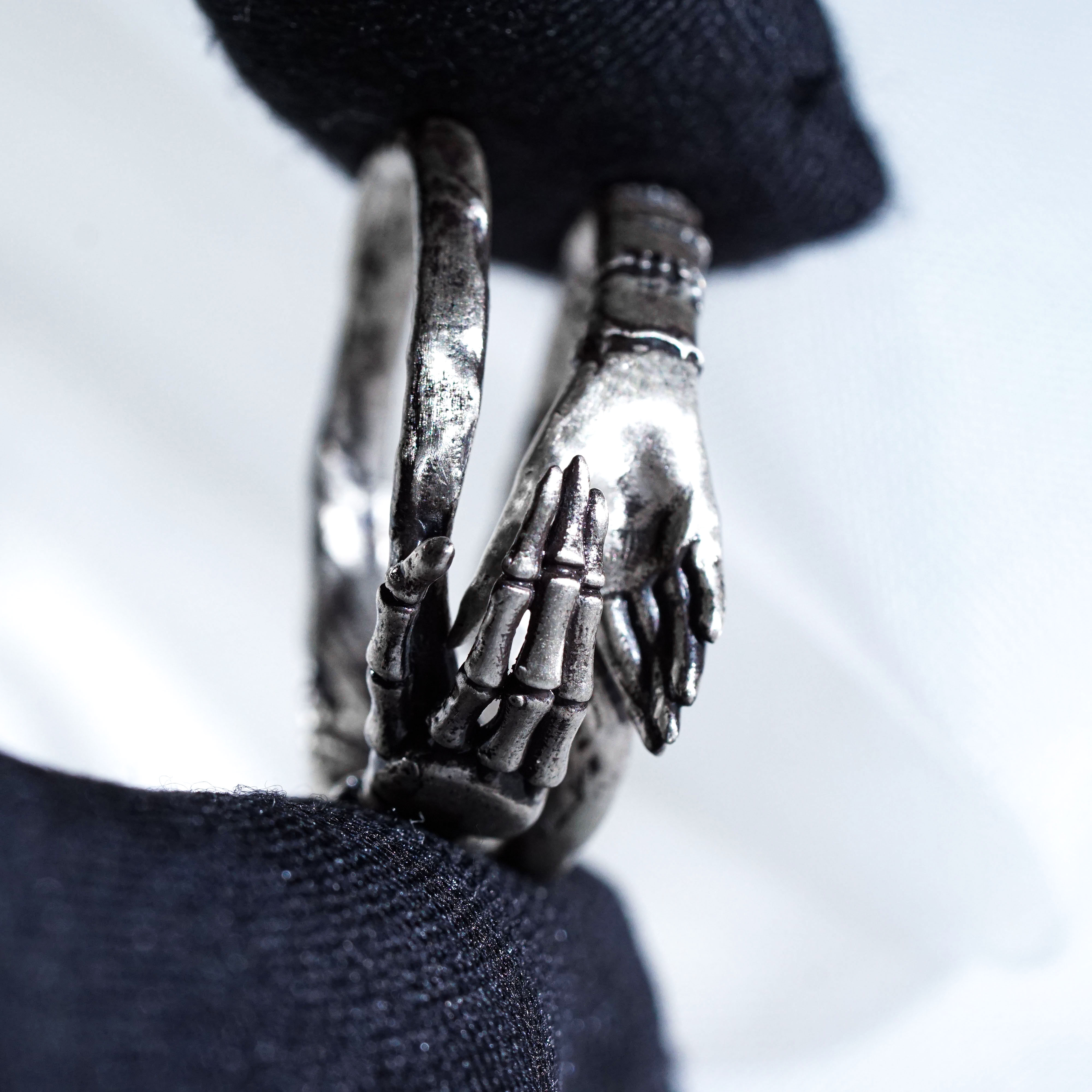 Jack & Sally Hand Couple Ring Set, Nightmare Before Christmas Inspired Stackable Rings, Gothic Halloween Jewelry, Tim Burton Romantic Gift 11 - EternaSilver DSC00883 - EternaSilver