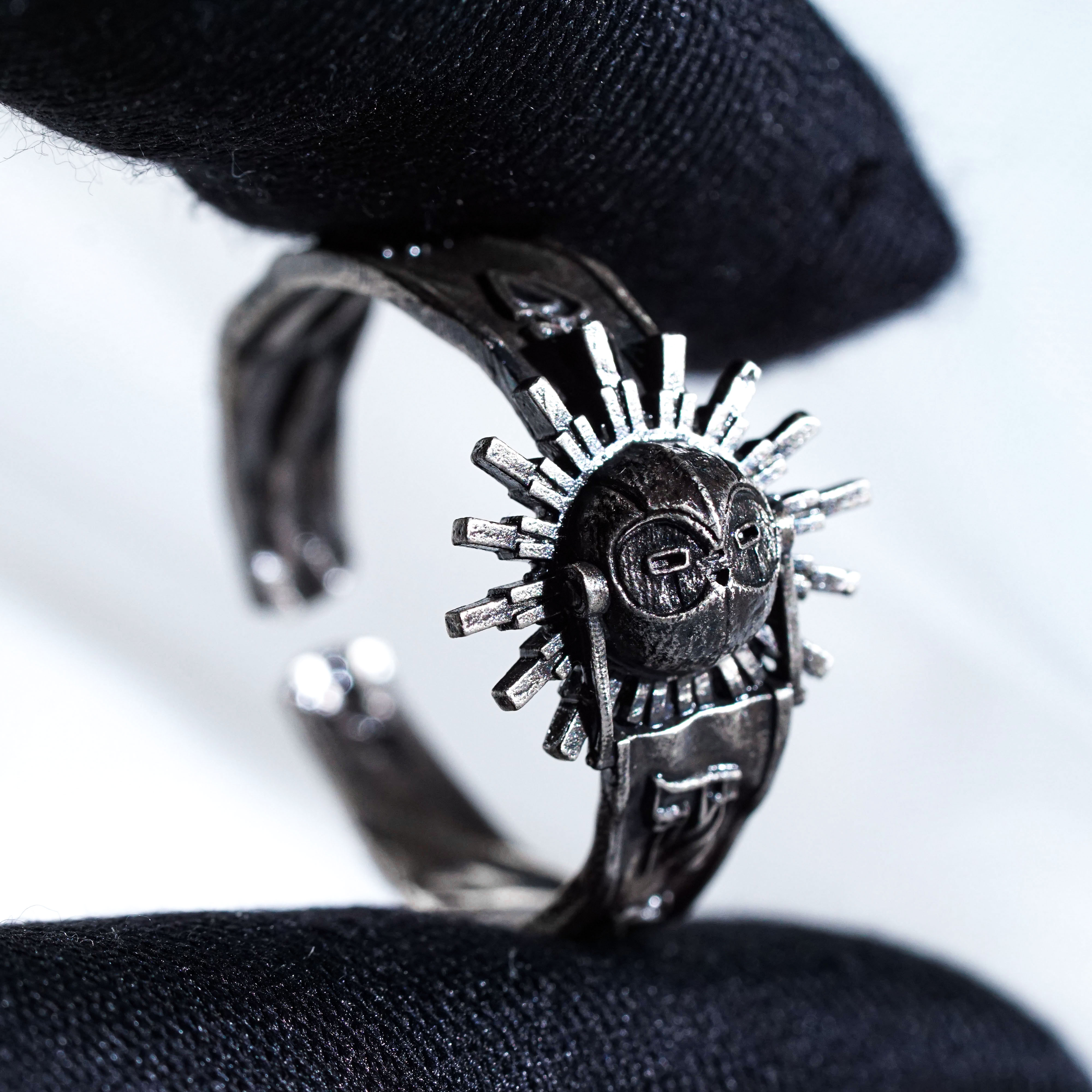 Esquie Mask Ring, Clair Obscur Expedition 33 Inspired Handmade 950 Silver Ring, Fantasy Jewelry Gift for Gamers and Collectors 1 - EternaSilver DSC00893 - EternaSilver