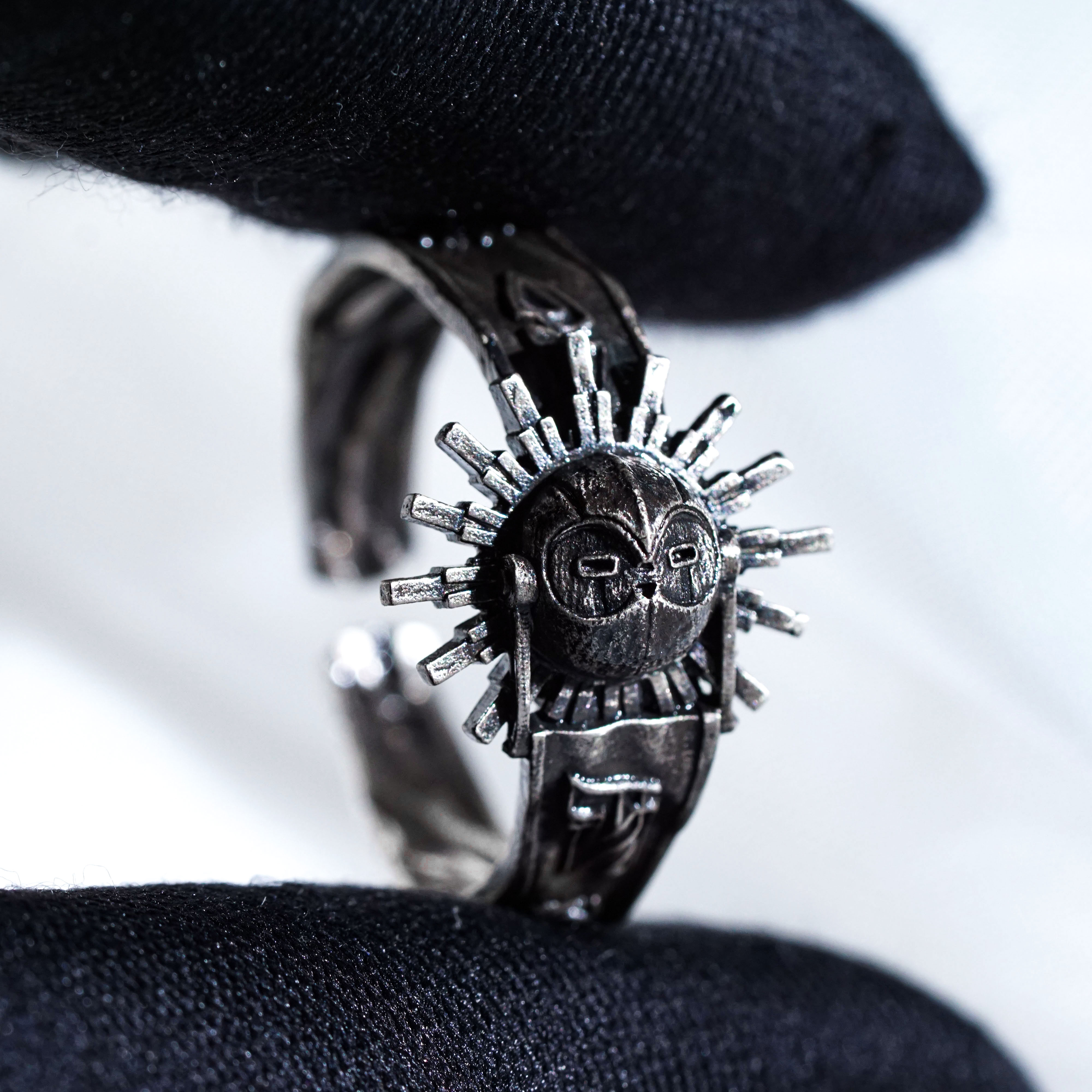 Esquie Mask Ring, Clair Obscur Expedition 33 Inspired Handmade 950 Silver Ring, Fantasy Jewelry Gift for Gamers and Collectors 5 - EternaSilver DSC00895 - EternaSilver