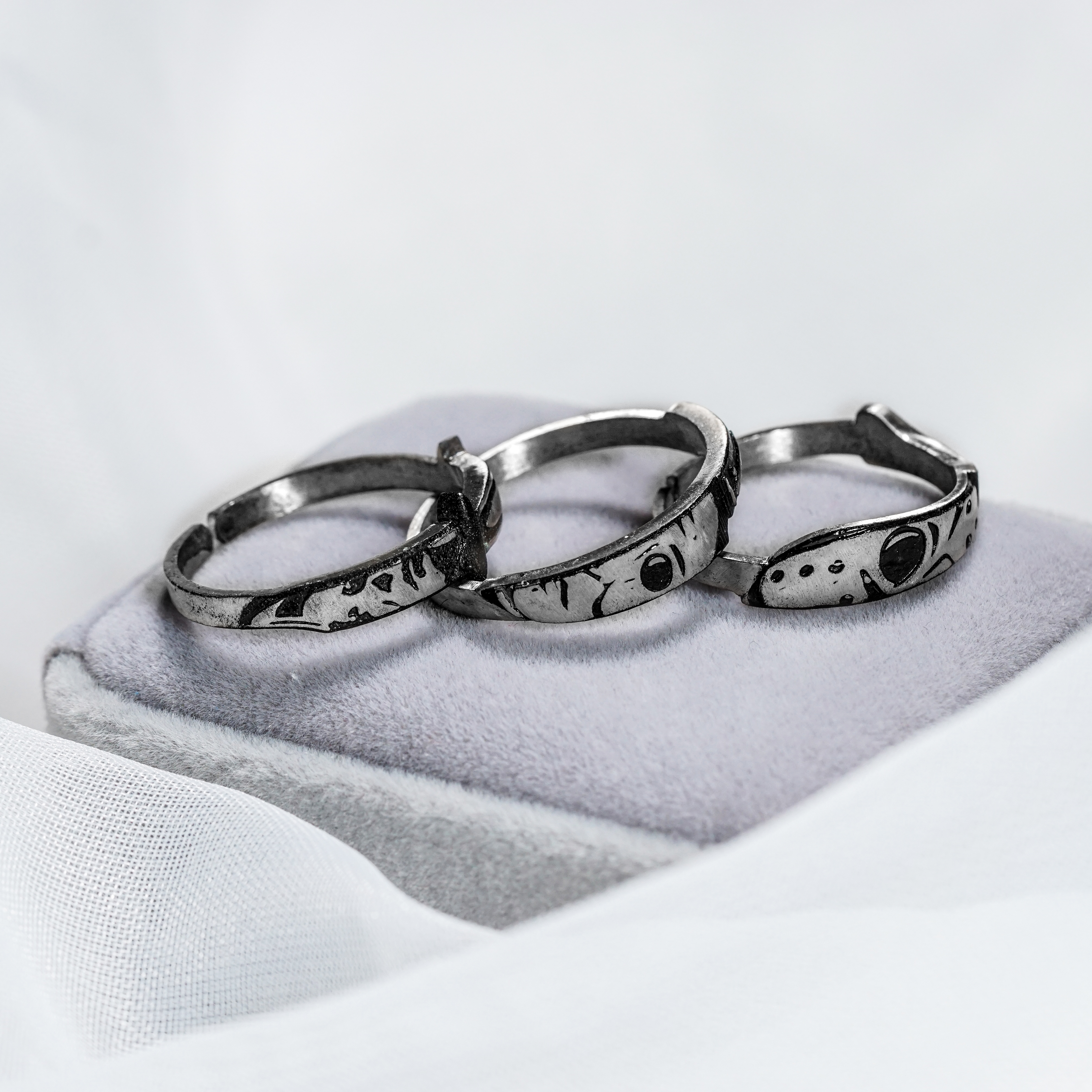 Jason Voorhees Knife Ring, Horror Collection Rings, Gothic Halloween Jewelry, Slasher Film Inspired Rings, Creepy Gift for Horror Fans 14 - EternaSilver DSC07366 - EternaSilver