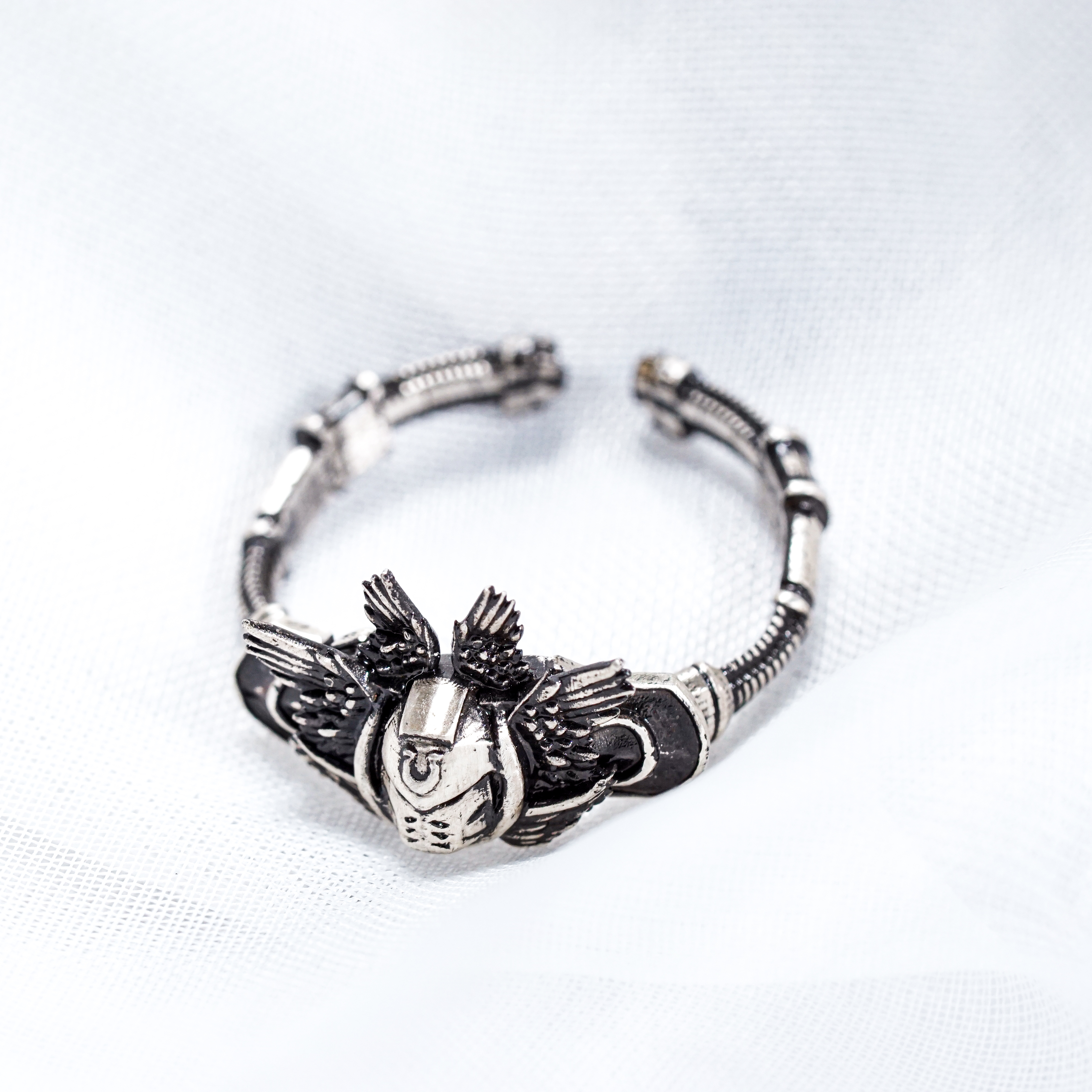 Warhammer 40k Titus Ring, Custom Handmade Silver 950 Jewelry, Space Marine Ultramarines Inspired Ring, Unique Gift for Warhammer Fans 8 - EternaSilver DSC08052 - EternaSilver